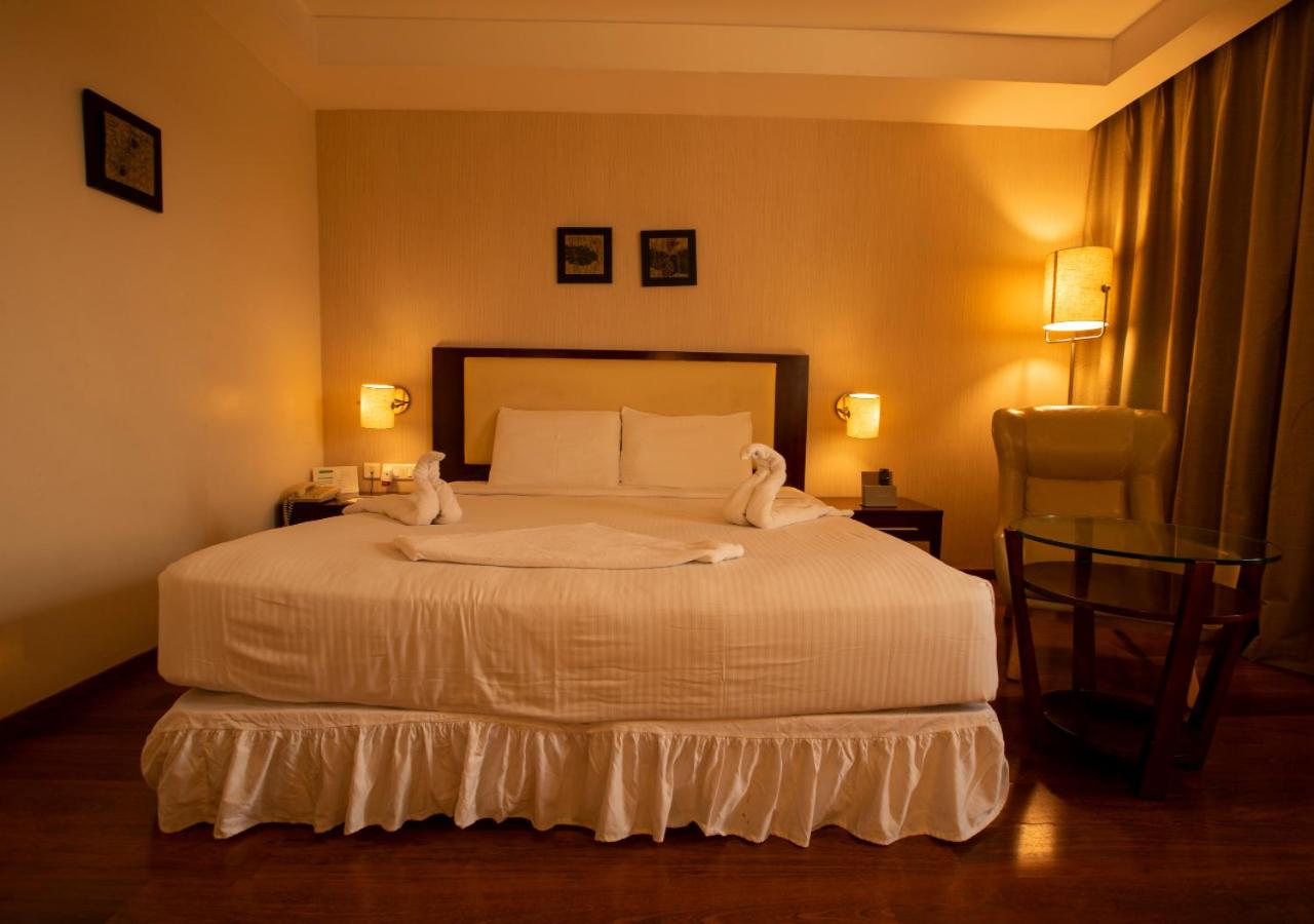 Executive Double or Twin Room photo 3