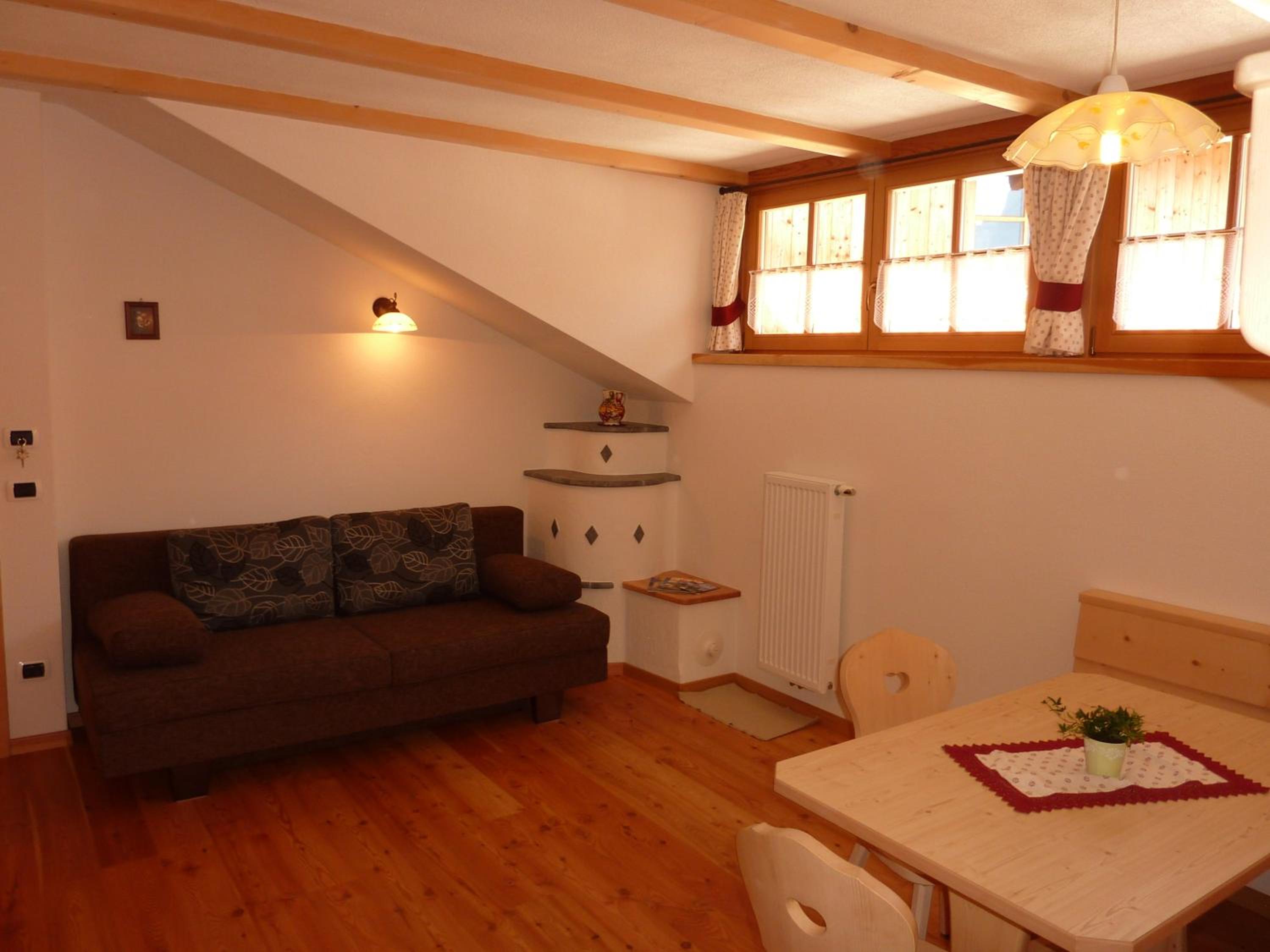 One-Bedroom Apartment with Mountain View photo 2