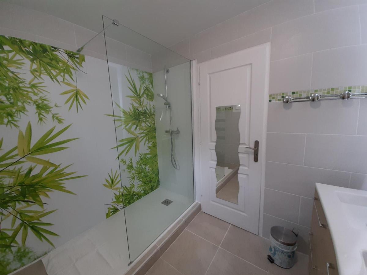 Deluxe Room - Photo 2