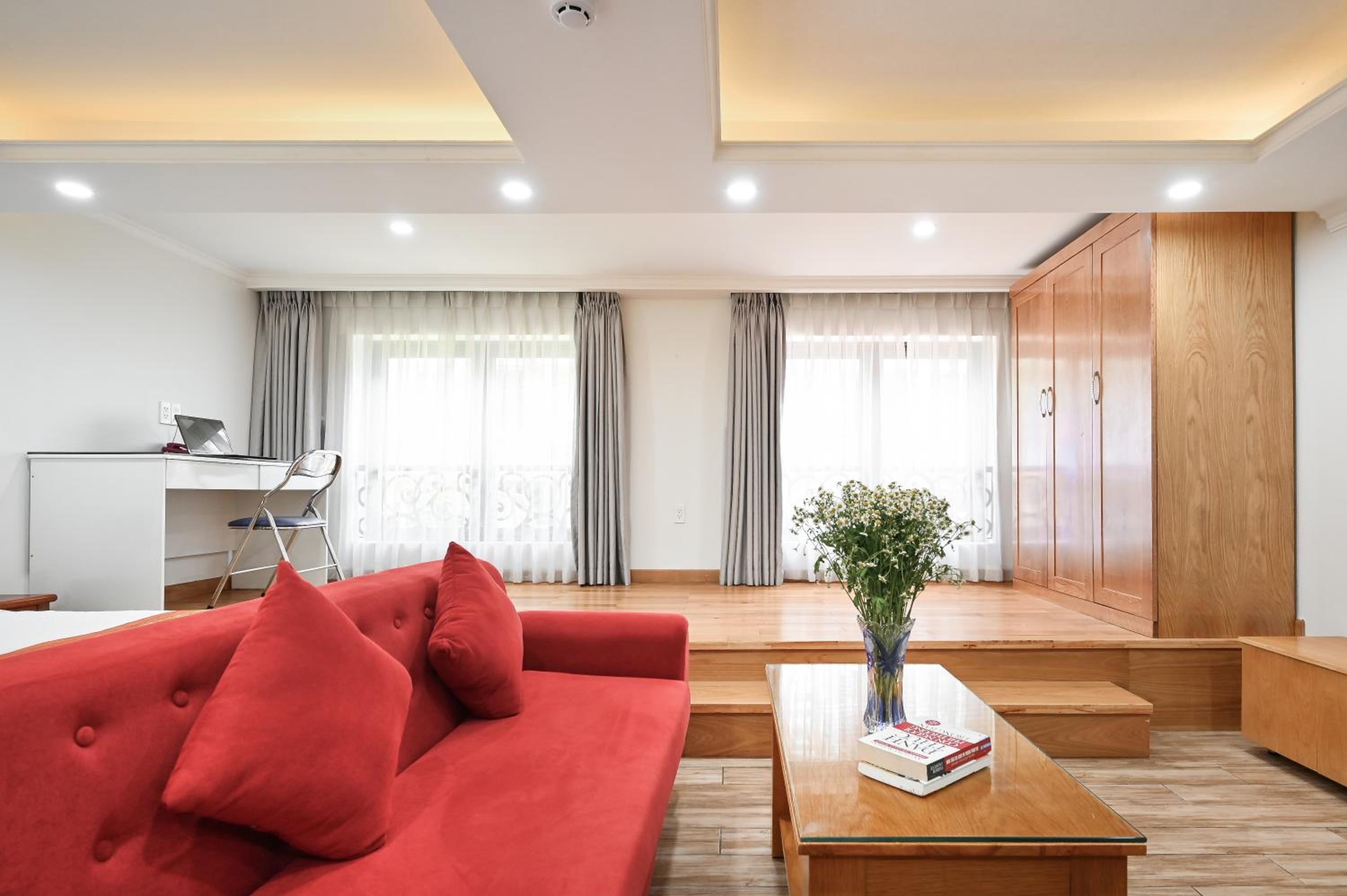 Deluxe Apartment