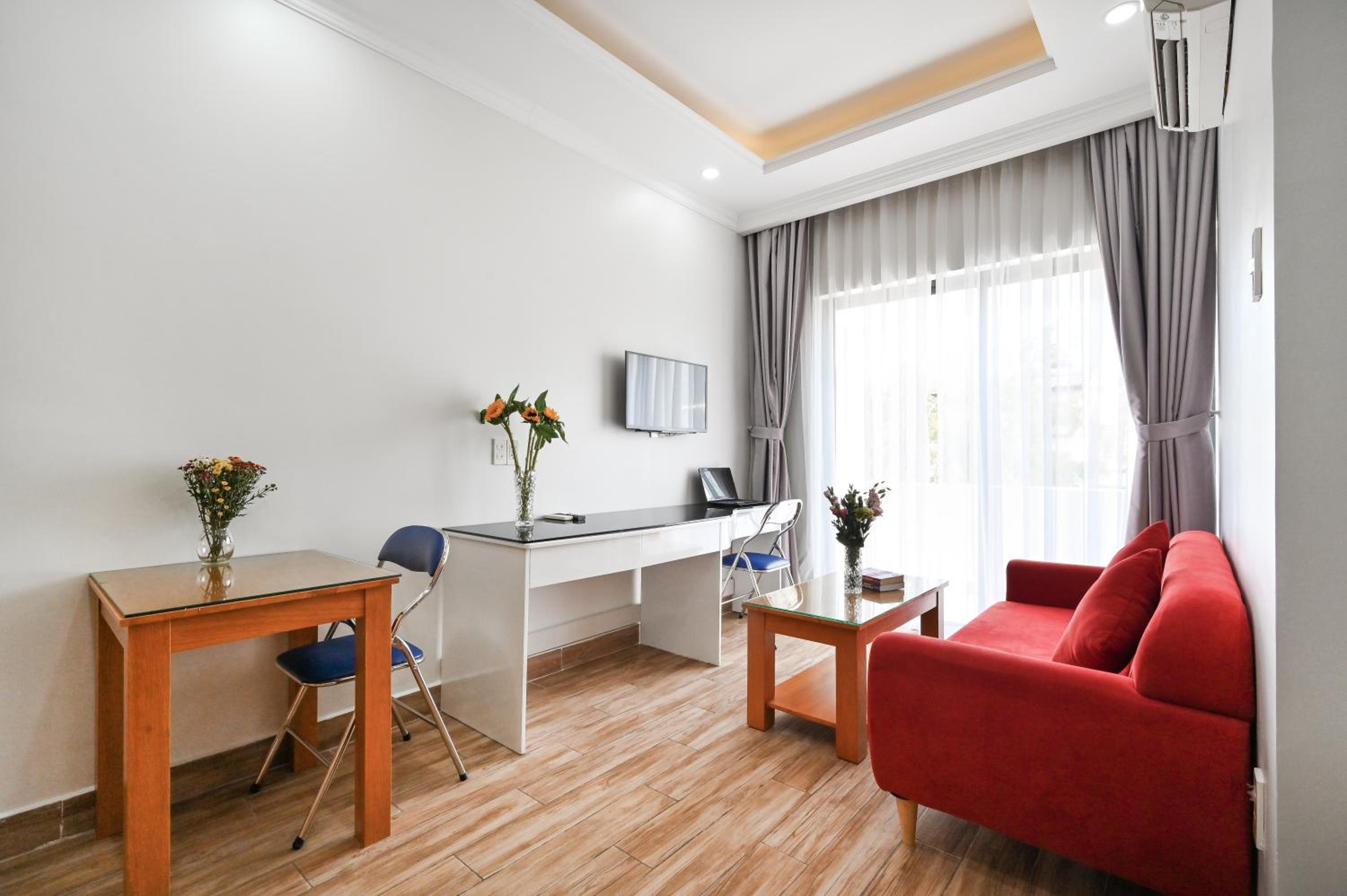 Apartment with Balcony