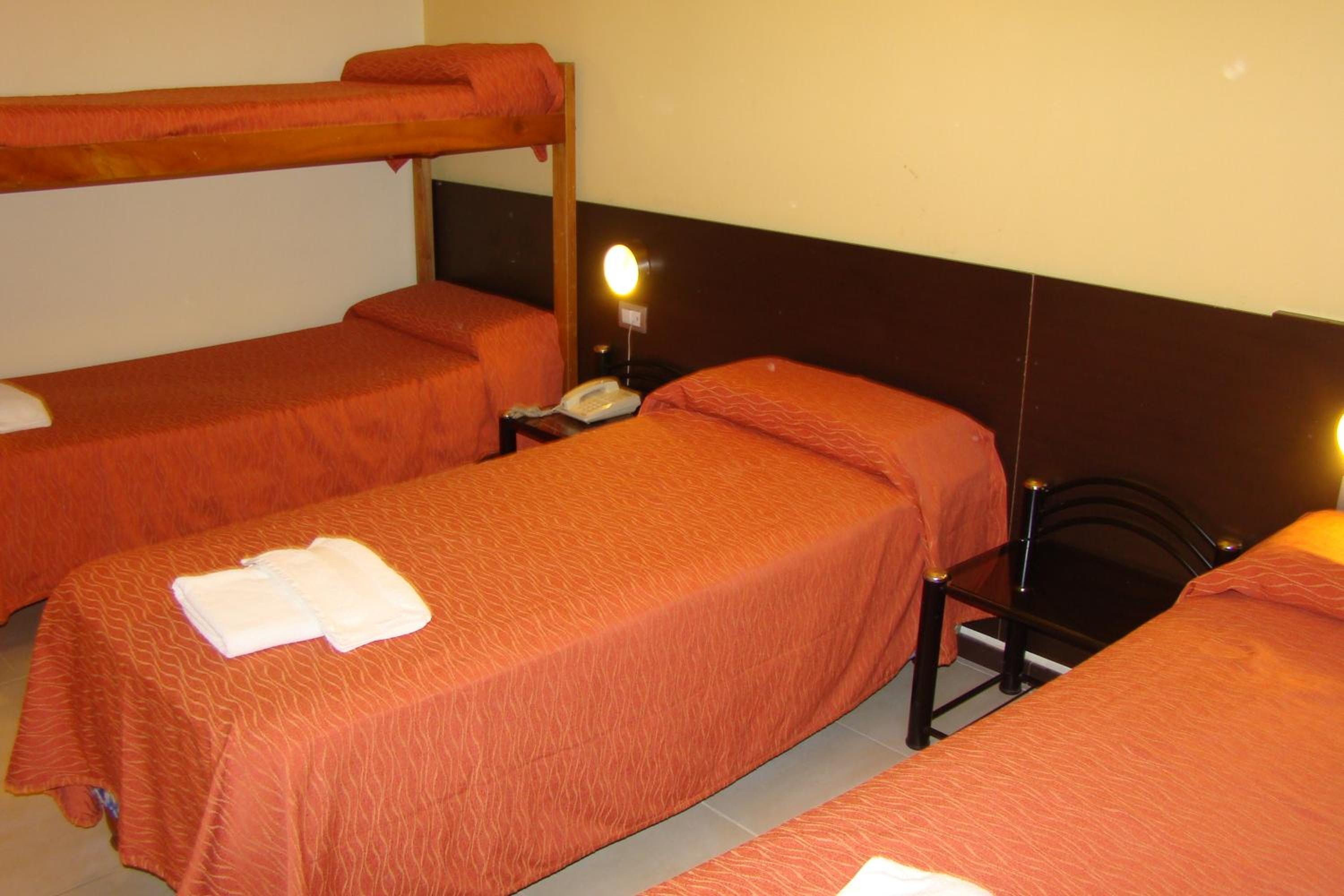 Triple Room photo 2