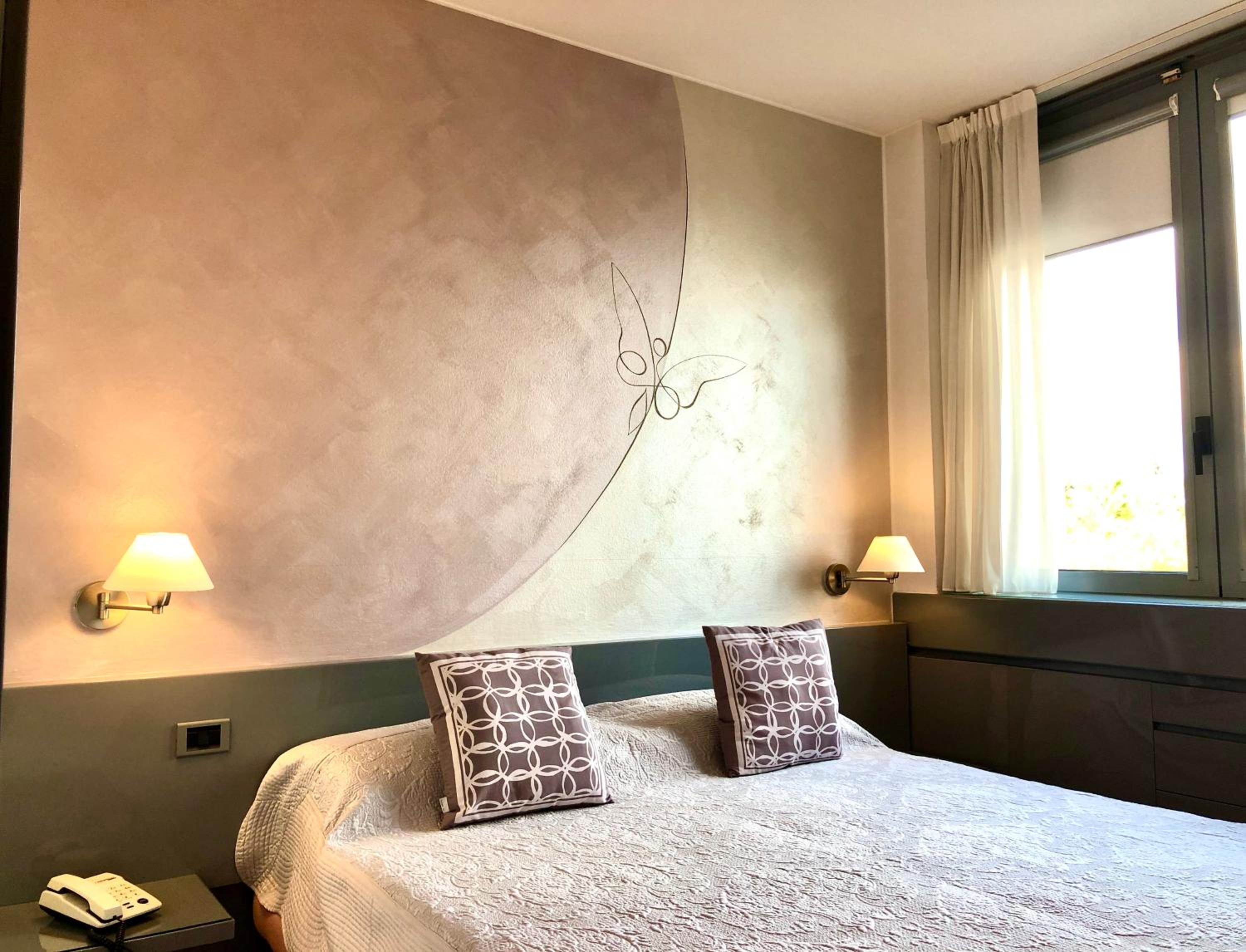 Double Room - Photo 10