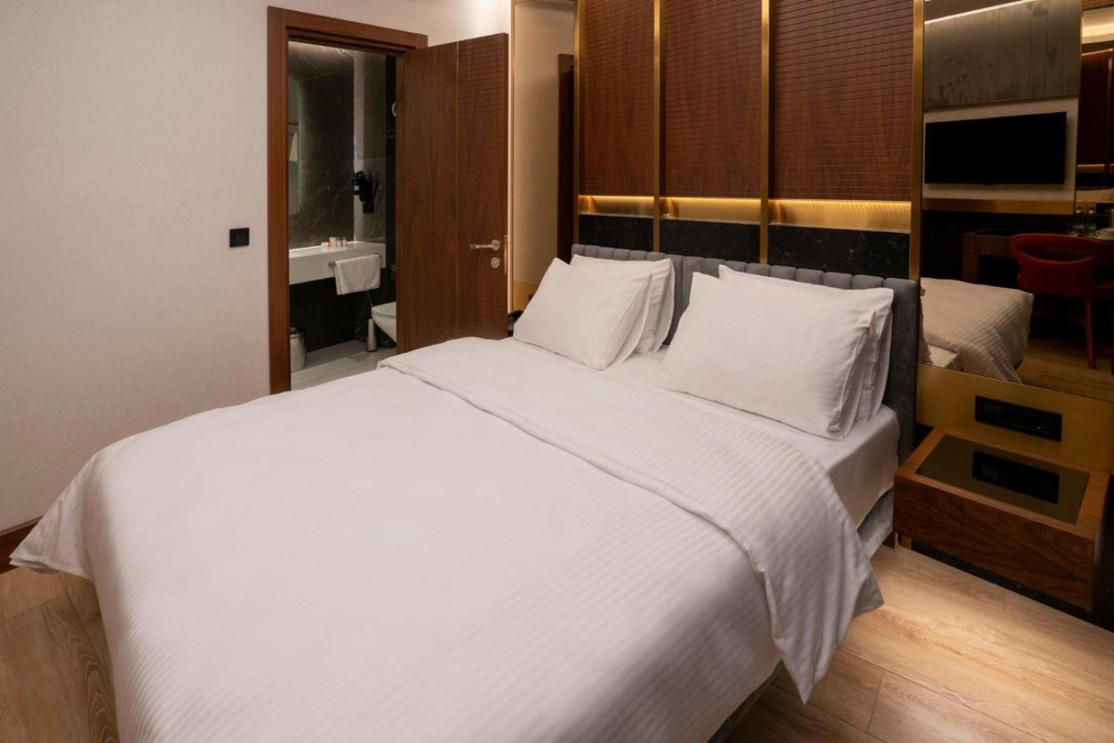 Premier Single Room photo 1
