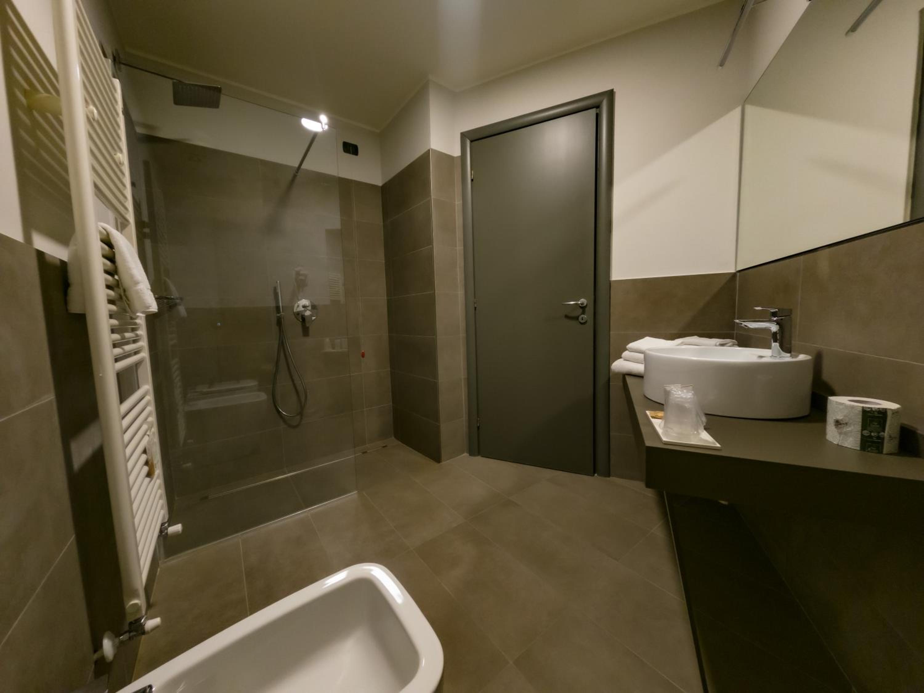 Superior Queen Room - Photo 7