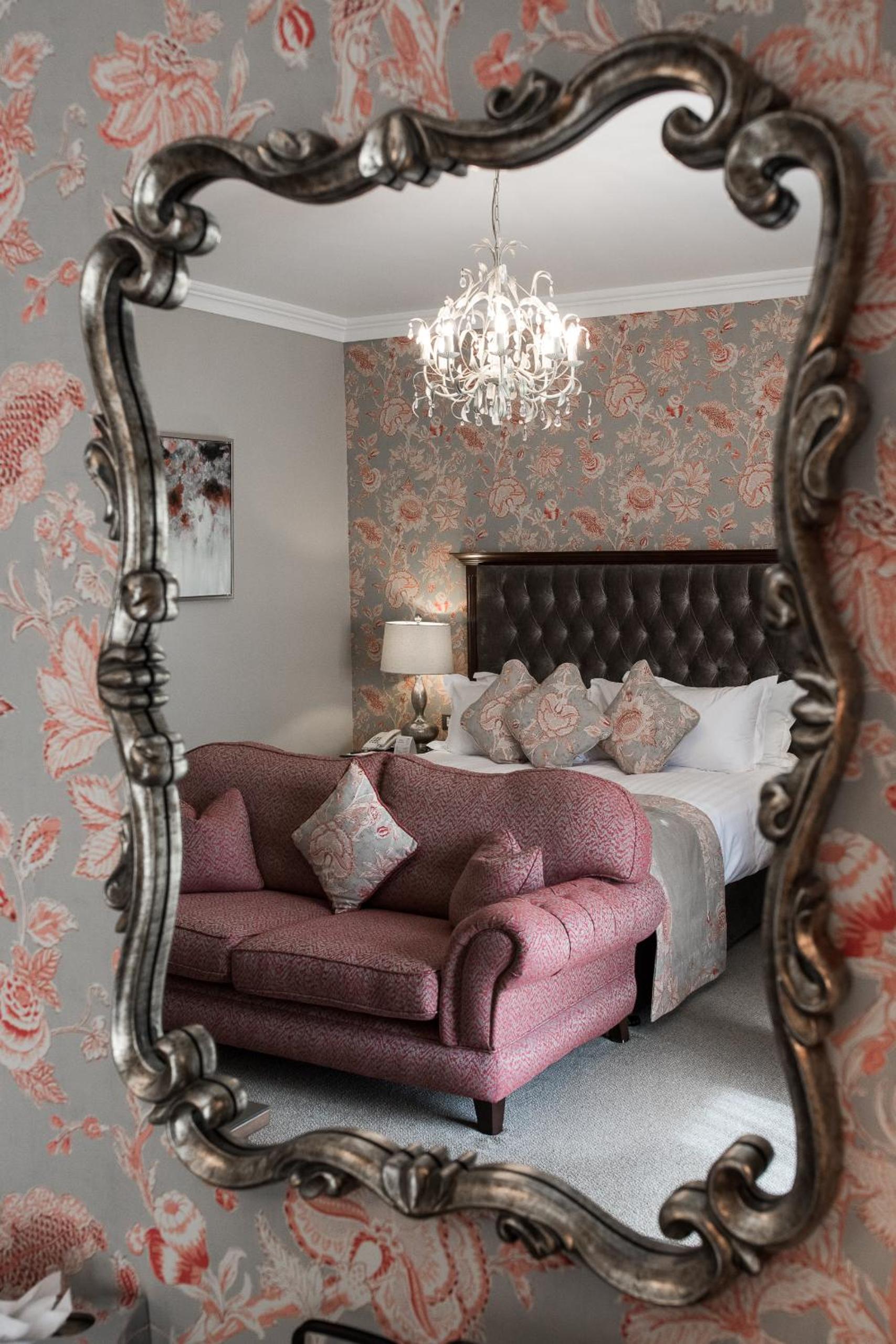 Deluxe Junior Suite - Photo 4
