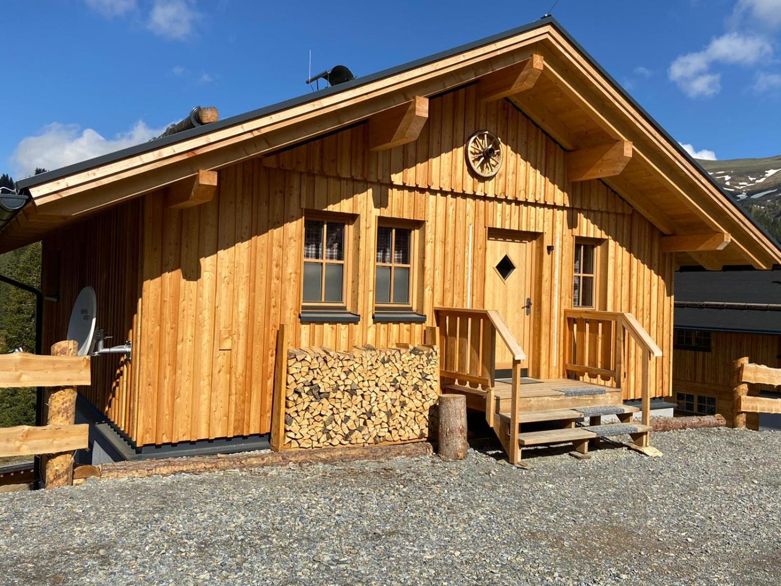 Superior Chalet photo 2