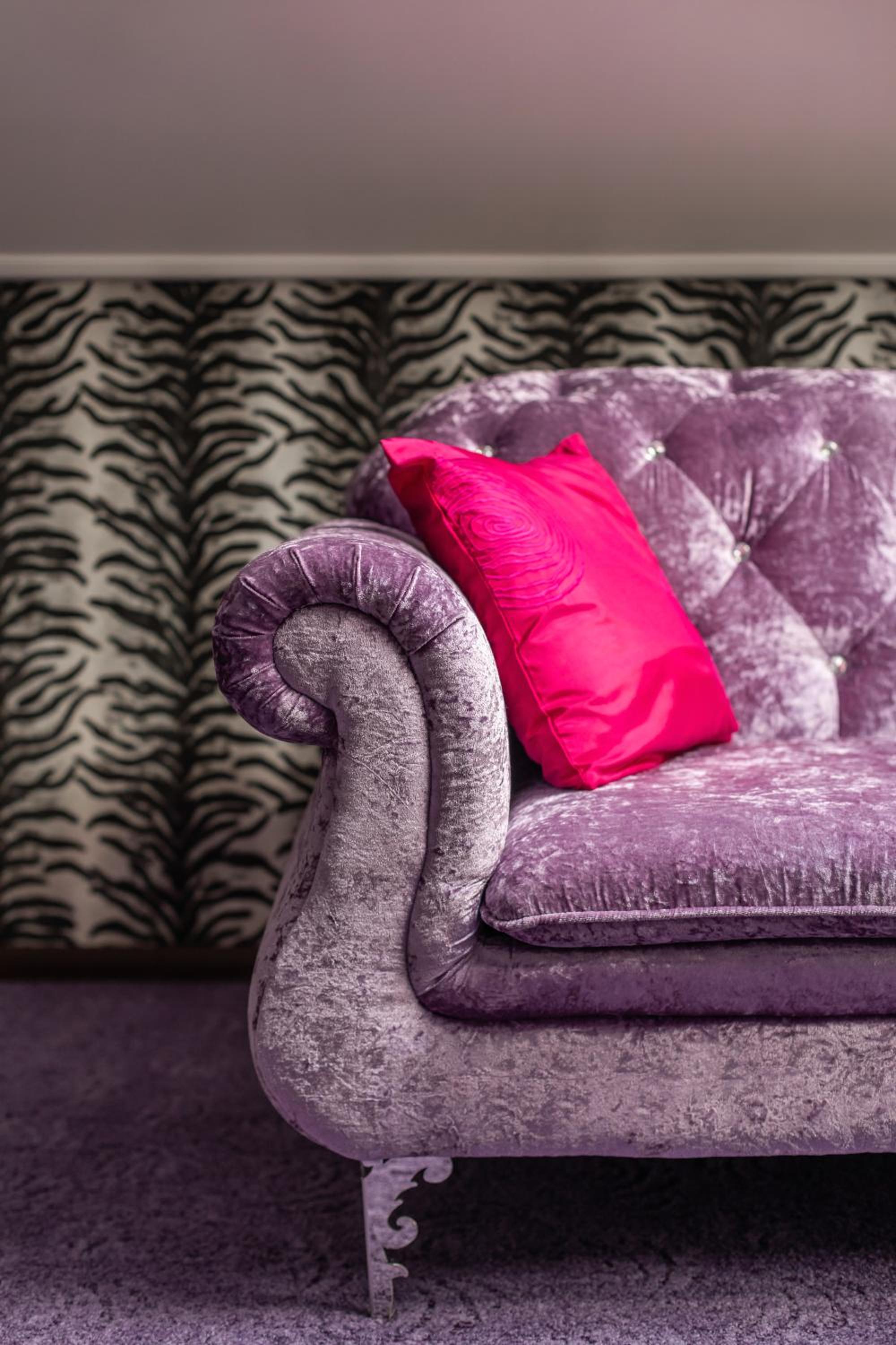 Queen Suite photo 3