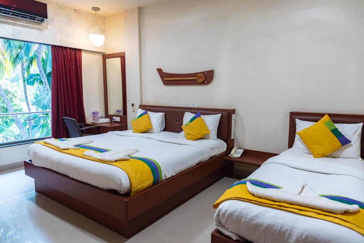 Deluxe Triple Room photo 2