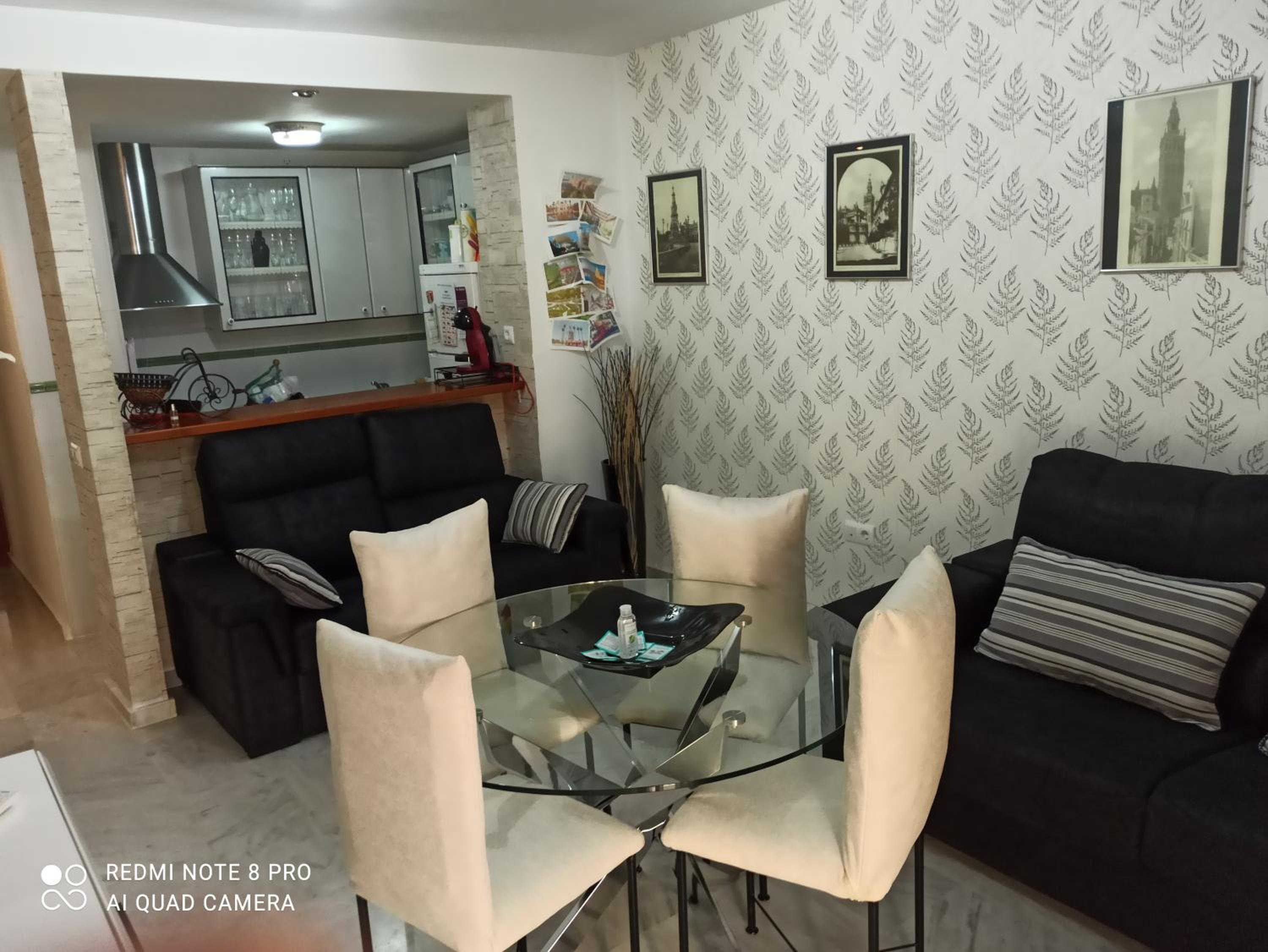 One-Bedroom Apartment - Photo 12