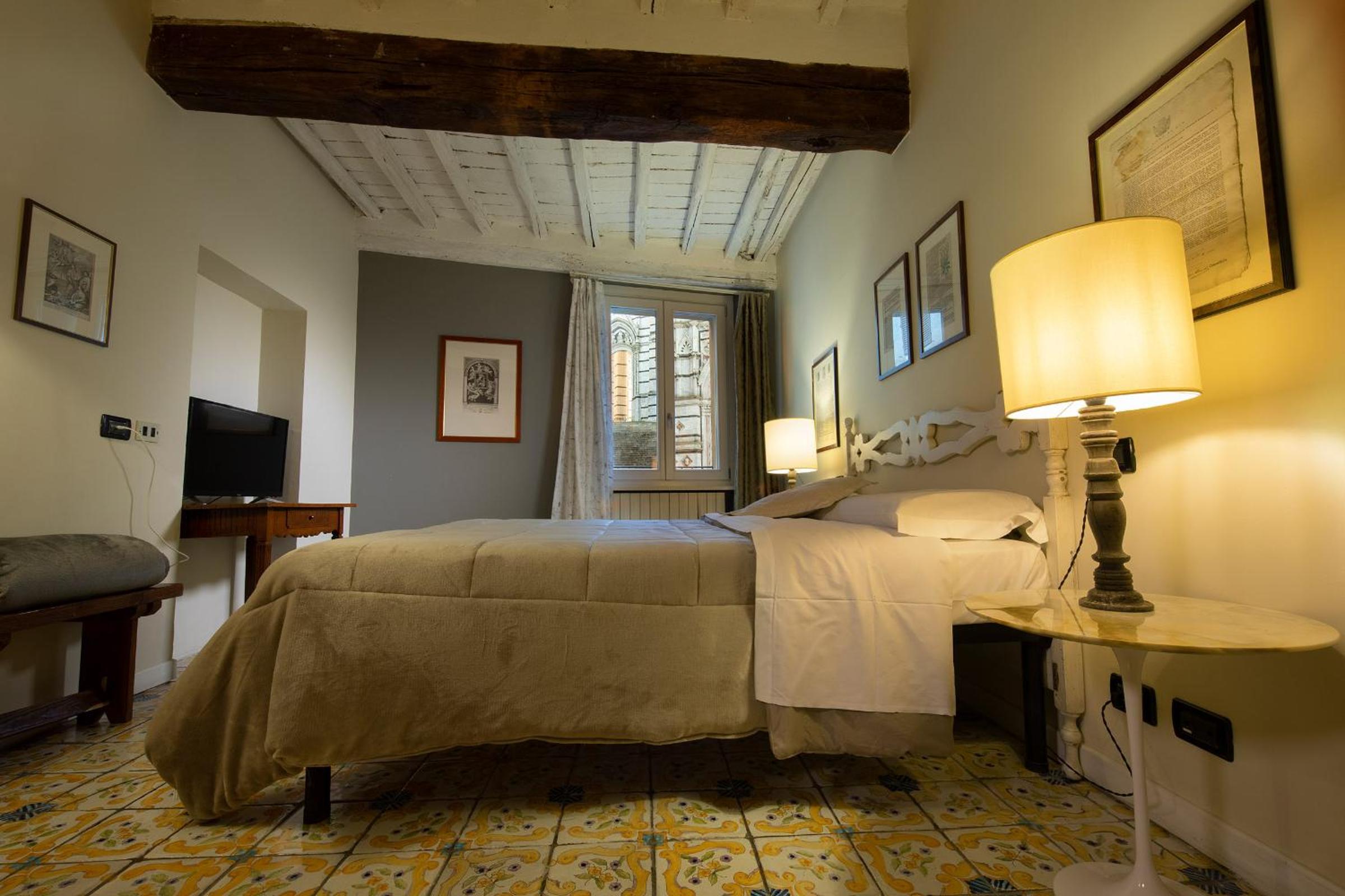 Two Connecting Double Rooms