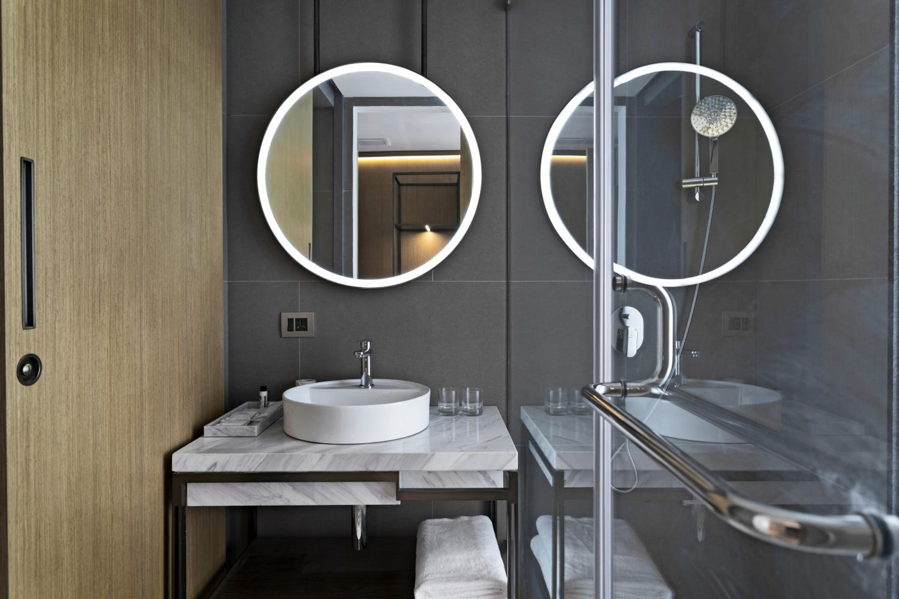 Luxury Room - Photo 3