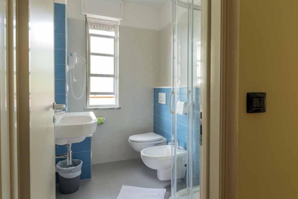 Superior Double or Twin Room - Photo 5