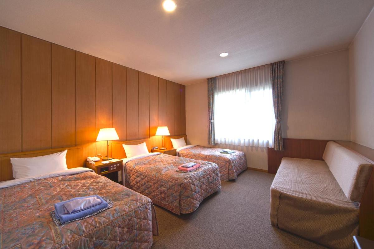 Quadruple Room with Shared Bathroom photo 1