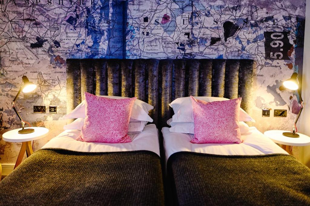 Standard Twin Room photo 1