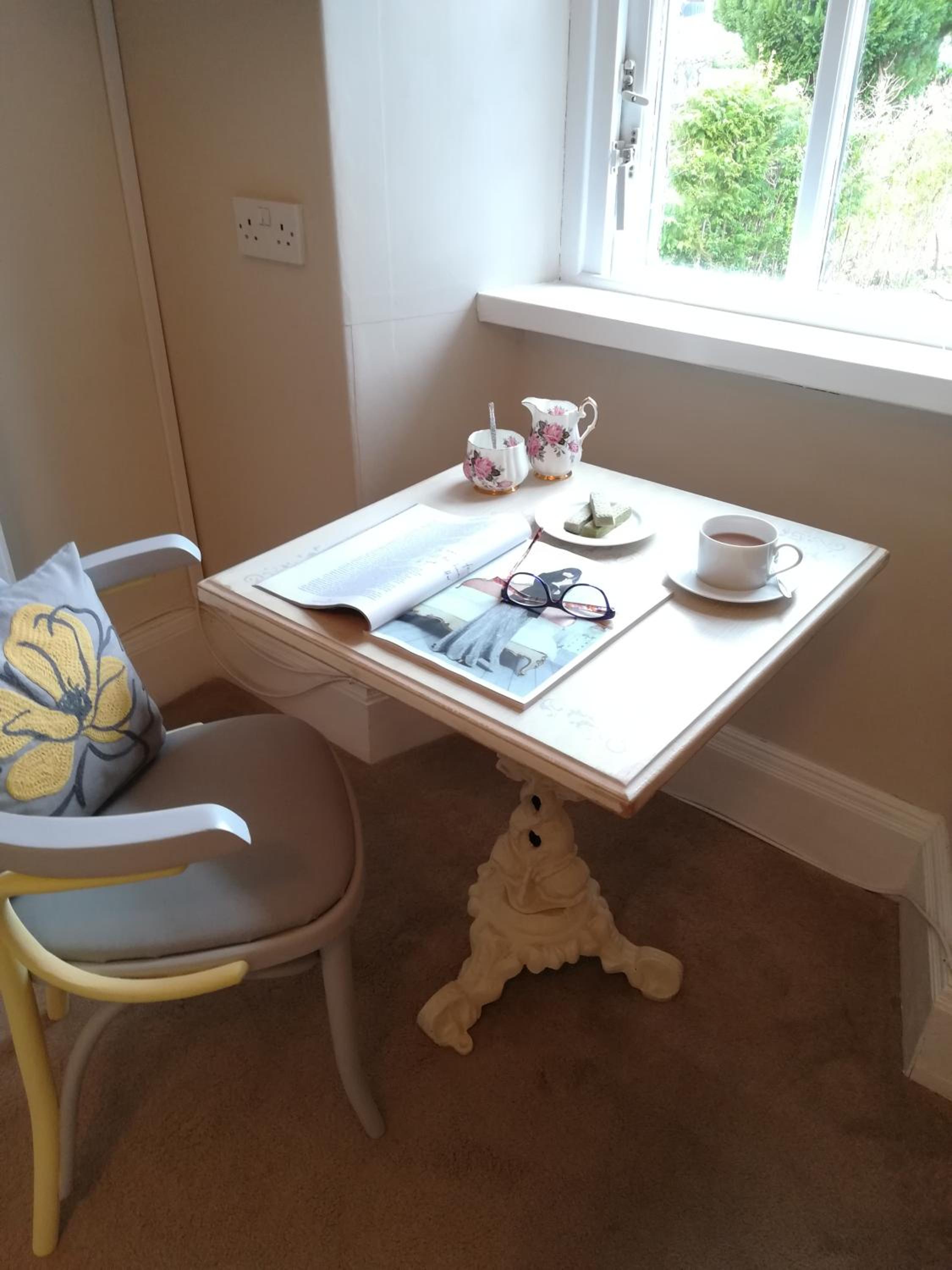 Double Room with Private Bathroom - Photo 8