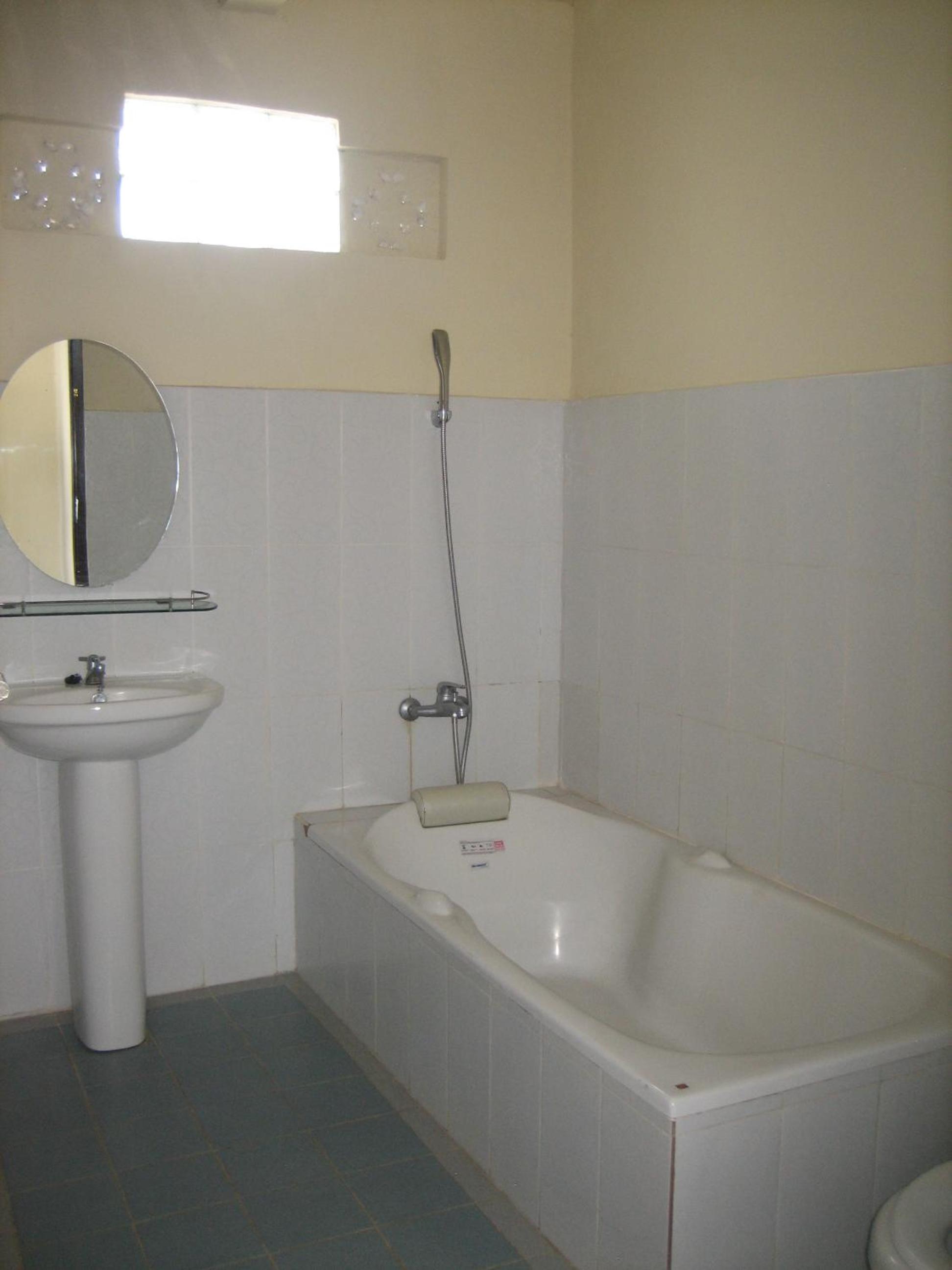Standard Twin Room with Sea View photo 2