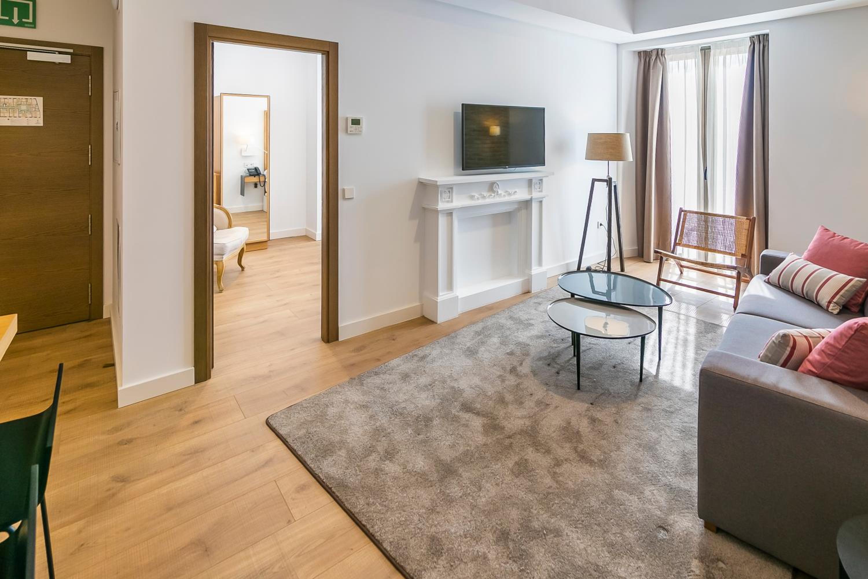 Standard Apartment - Photo 11