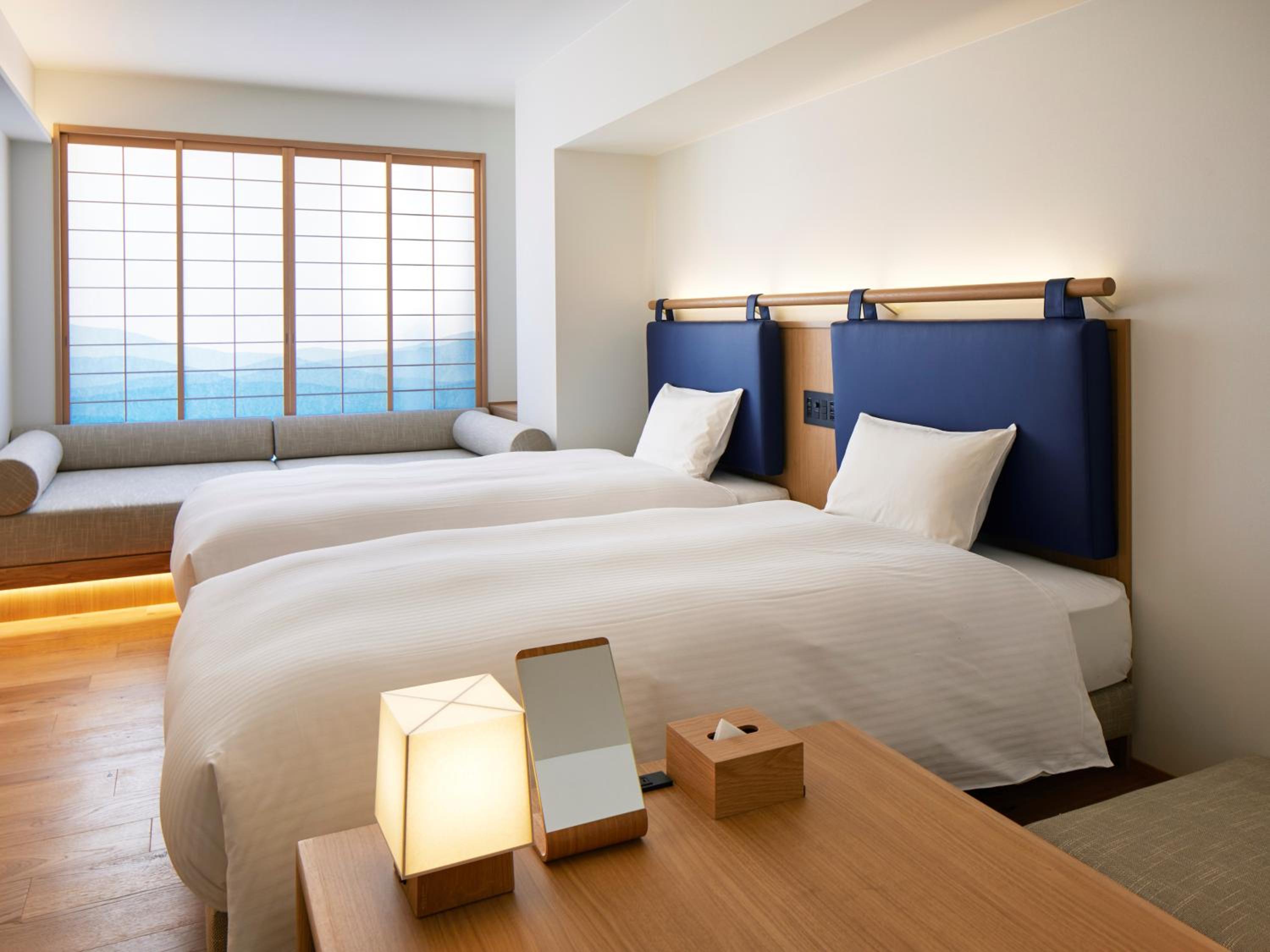 Deluxe Twin Room - Photo 3