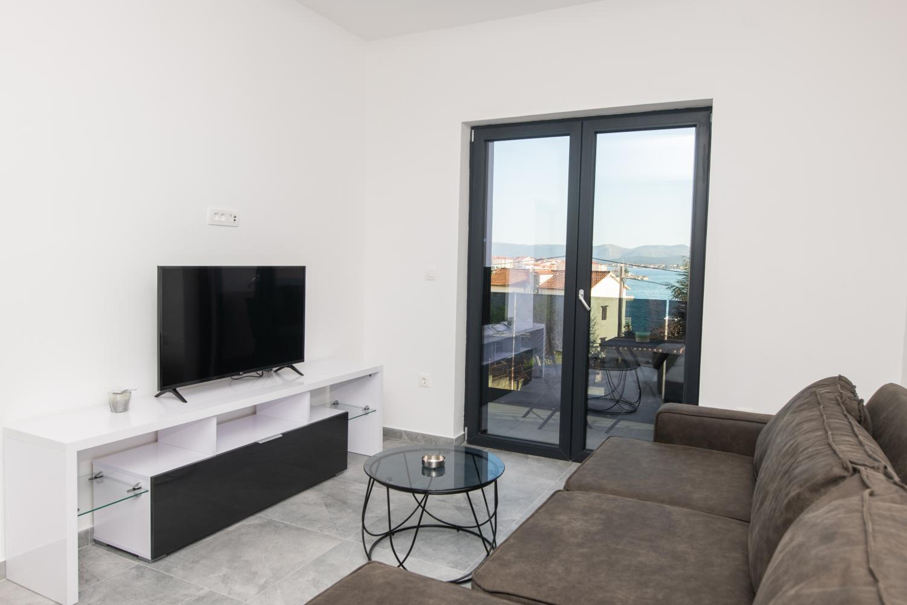 Apartment with Sea View photo 3