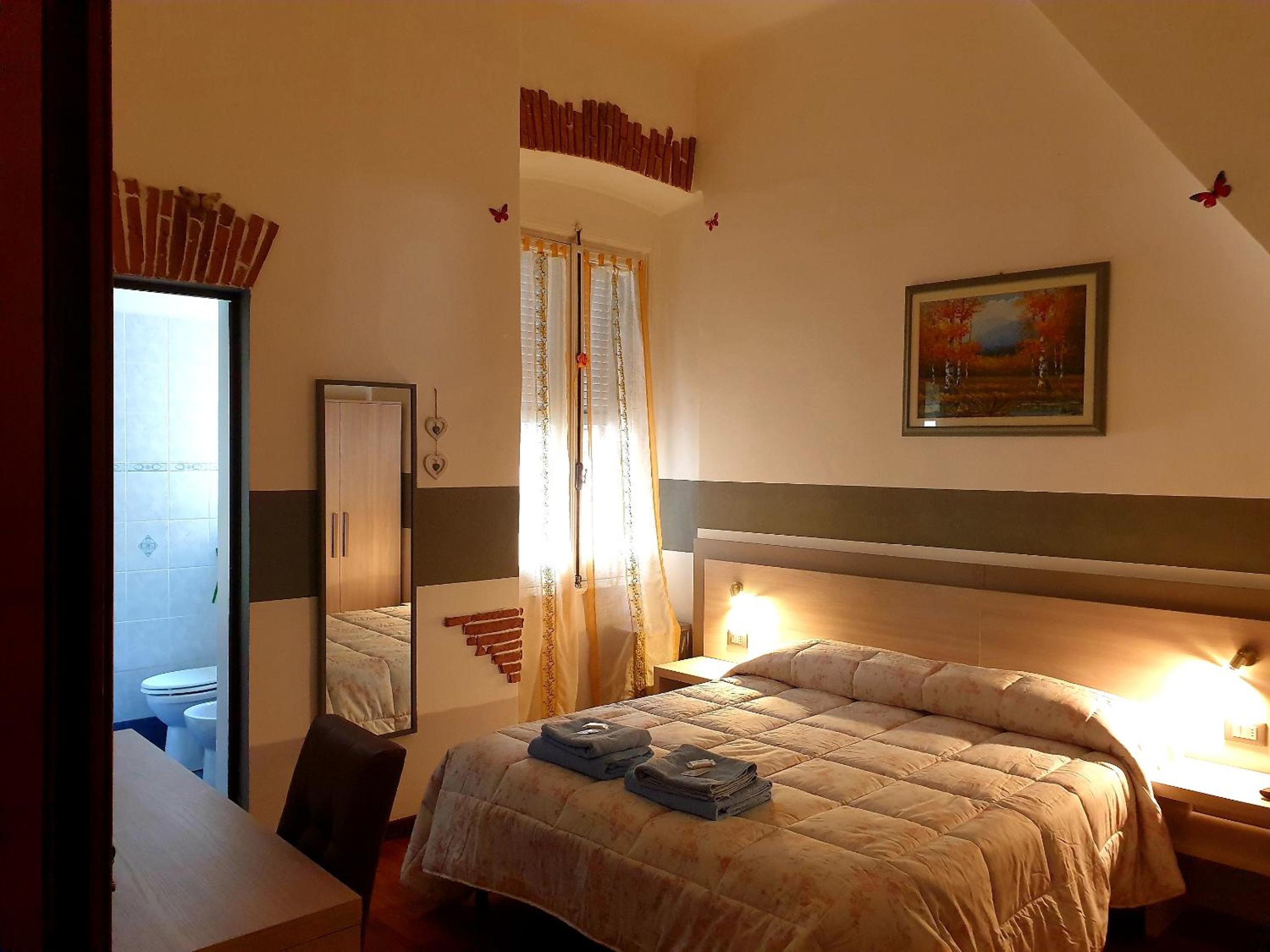 Double or Twin Room photo 1