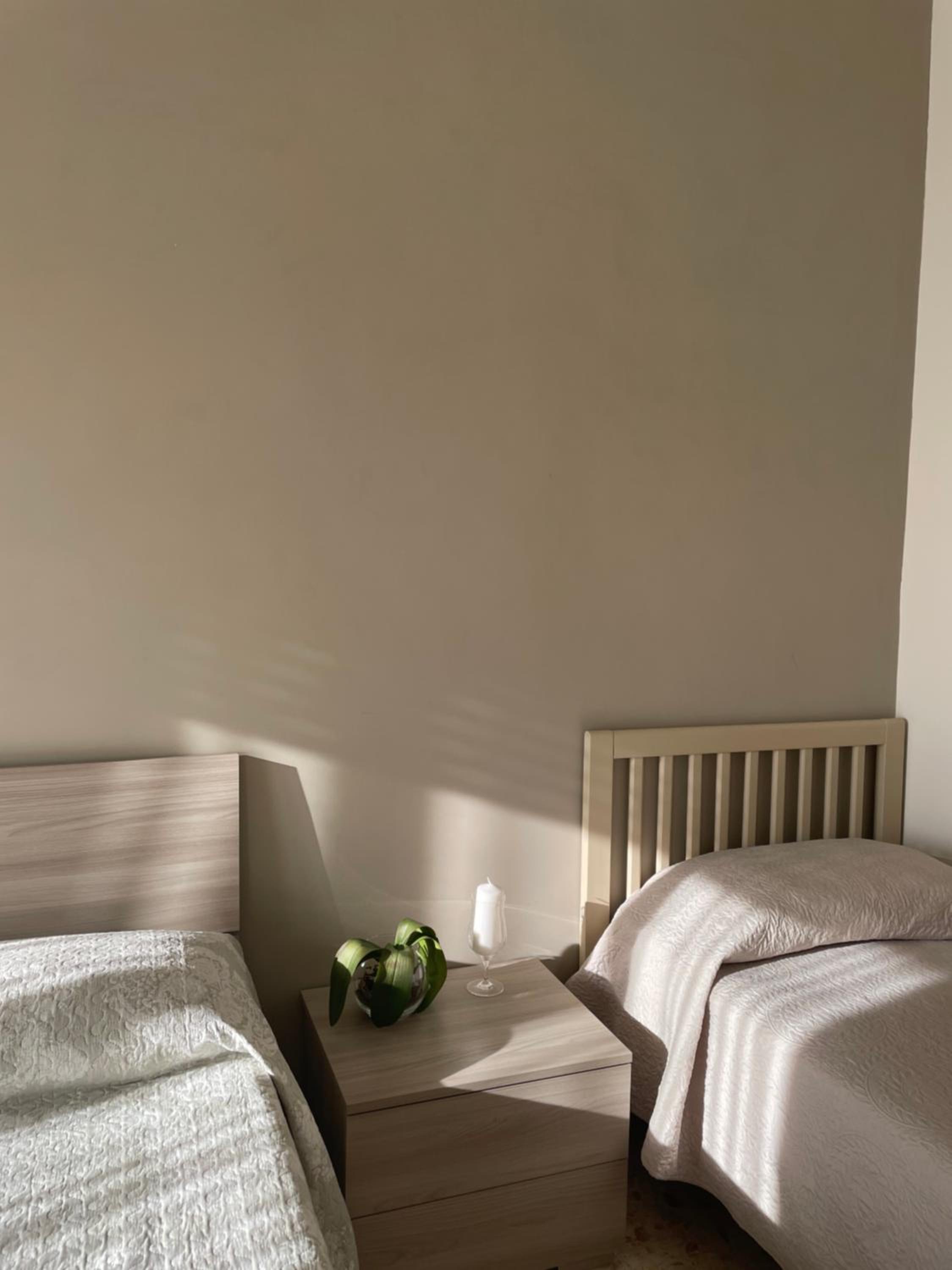 One-Bedroom Apartment - Photo 11