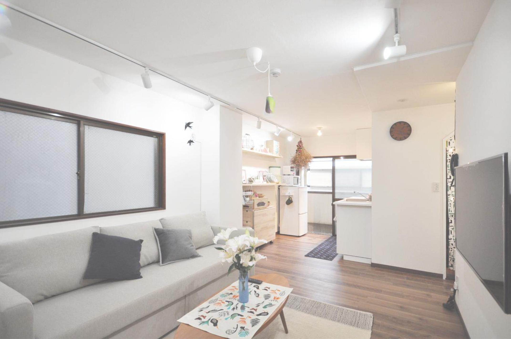 One-Bedroom Apartment photo 2