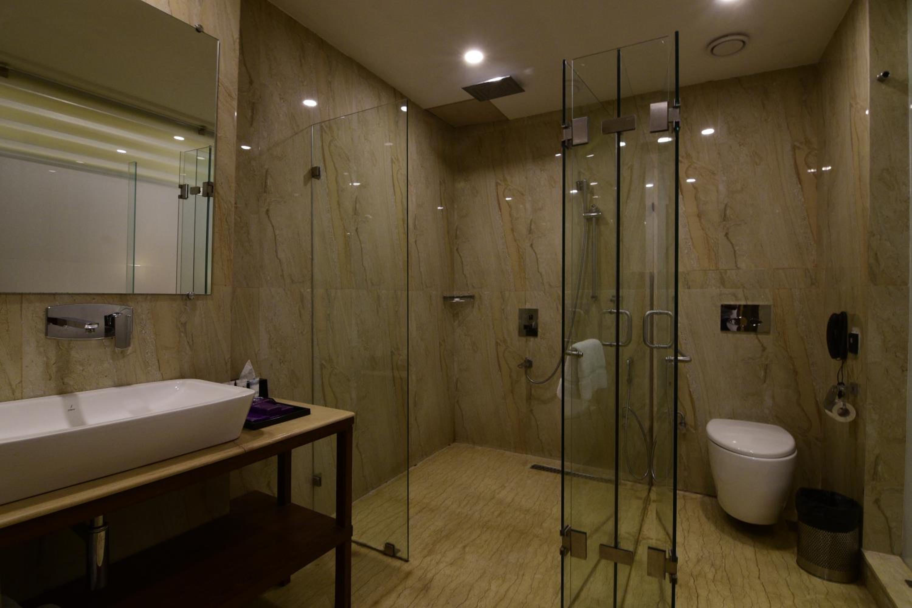 Deluxe Twin Room photo 3