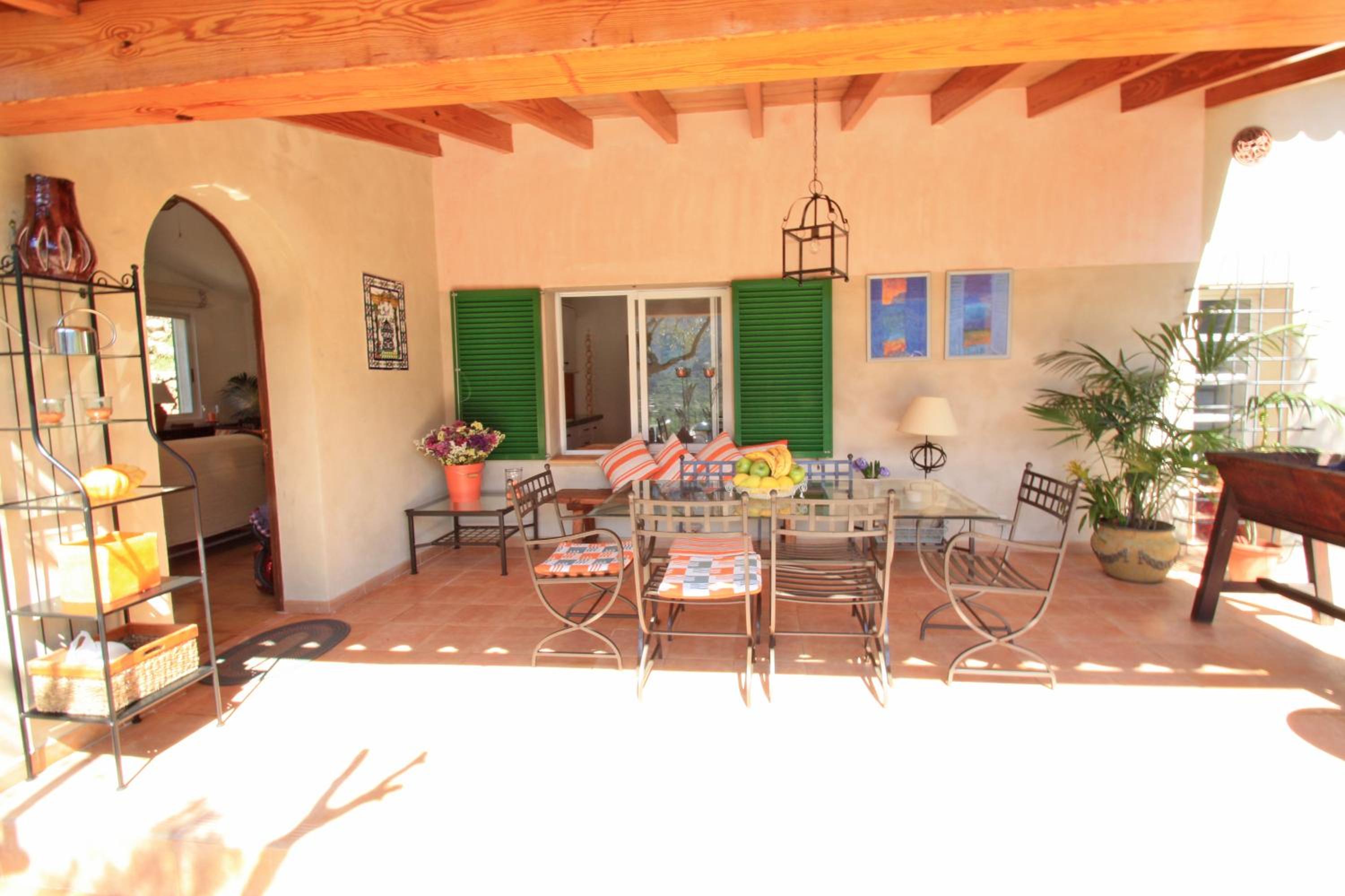 One-Bedroom House photo 2