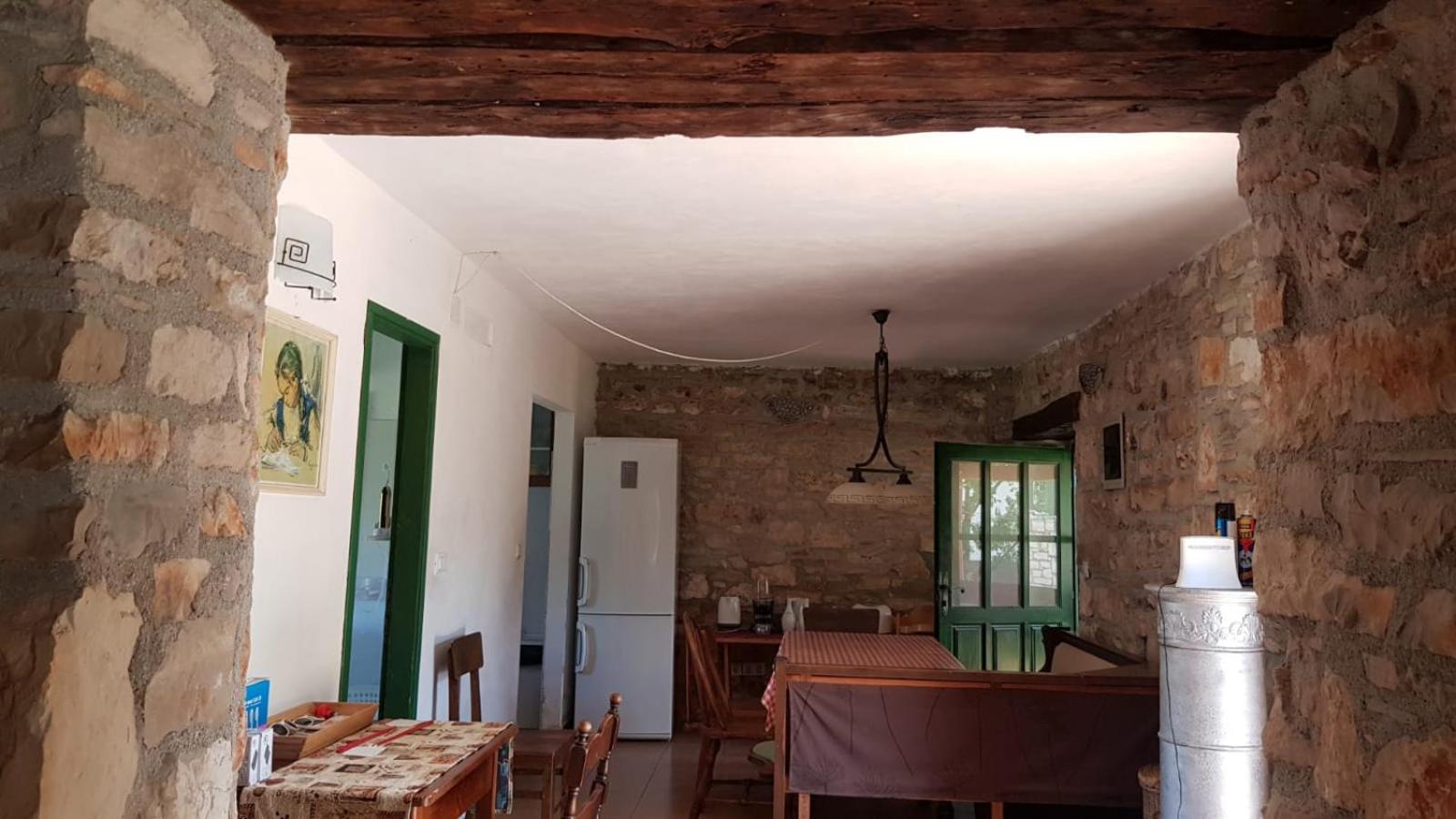 Three-Bedroom House photo 3