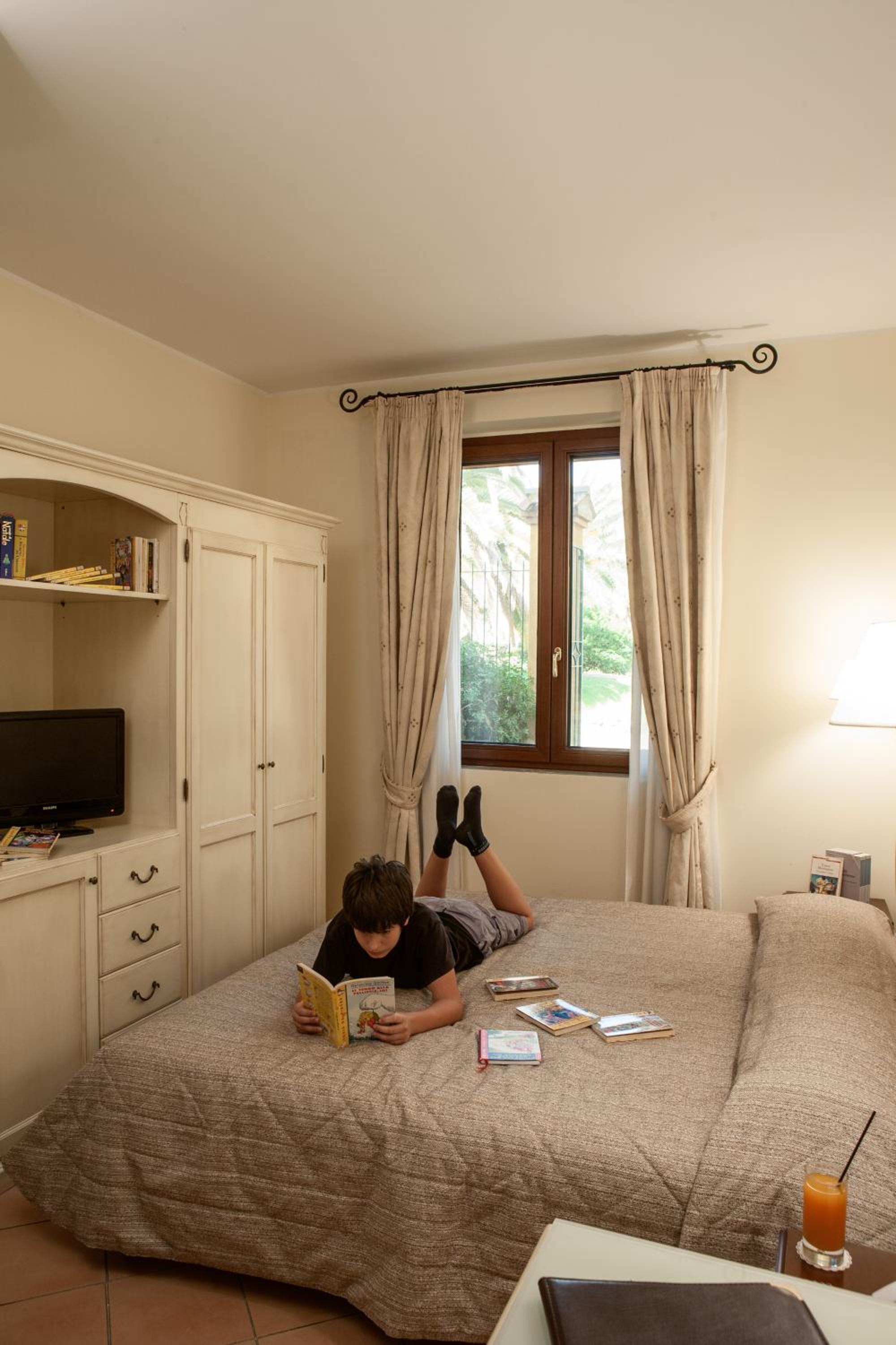 Quadruple Room photo 2
