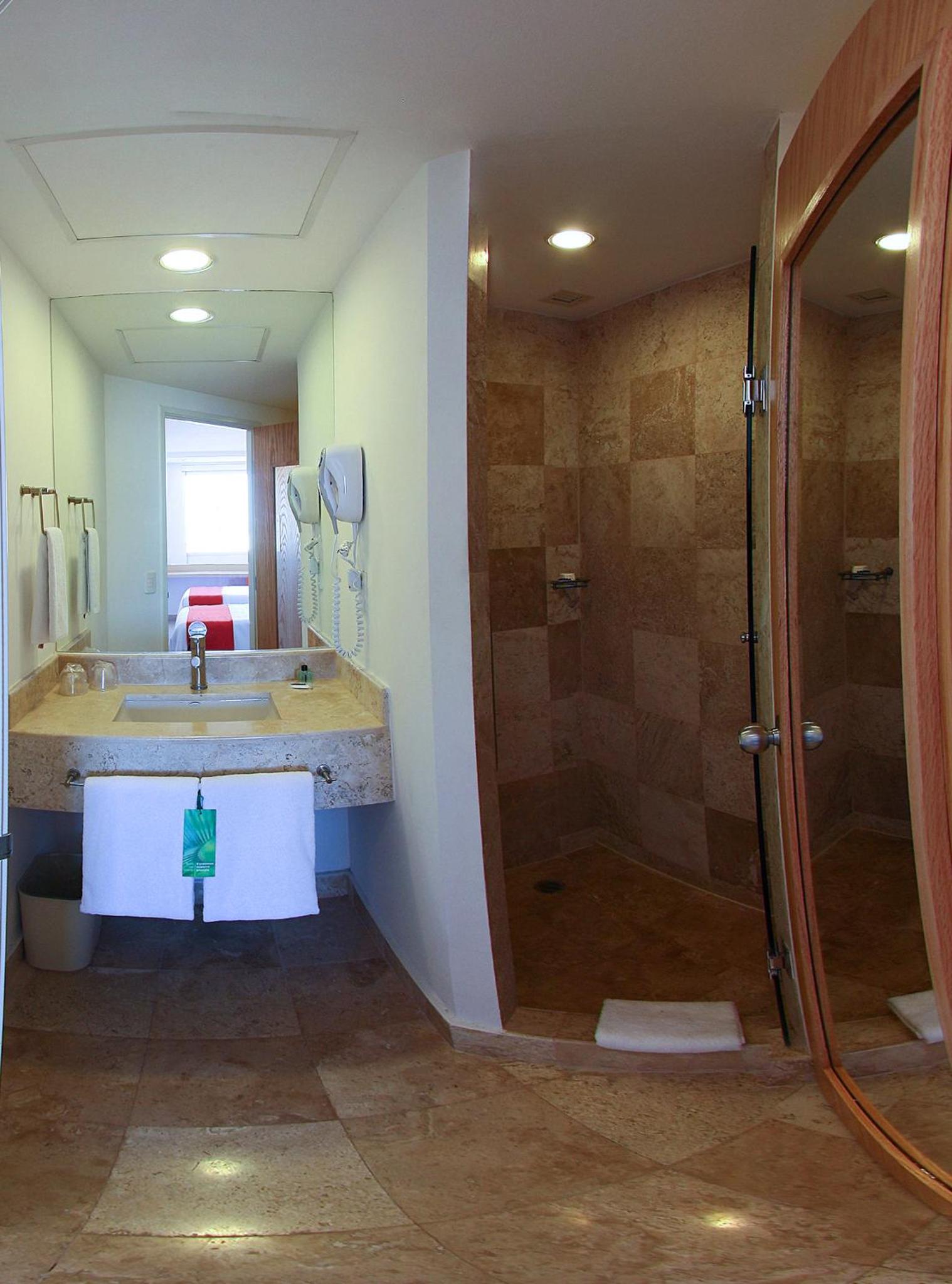Superior Queen Room - Photo 3