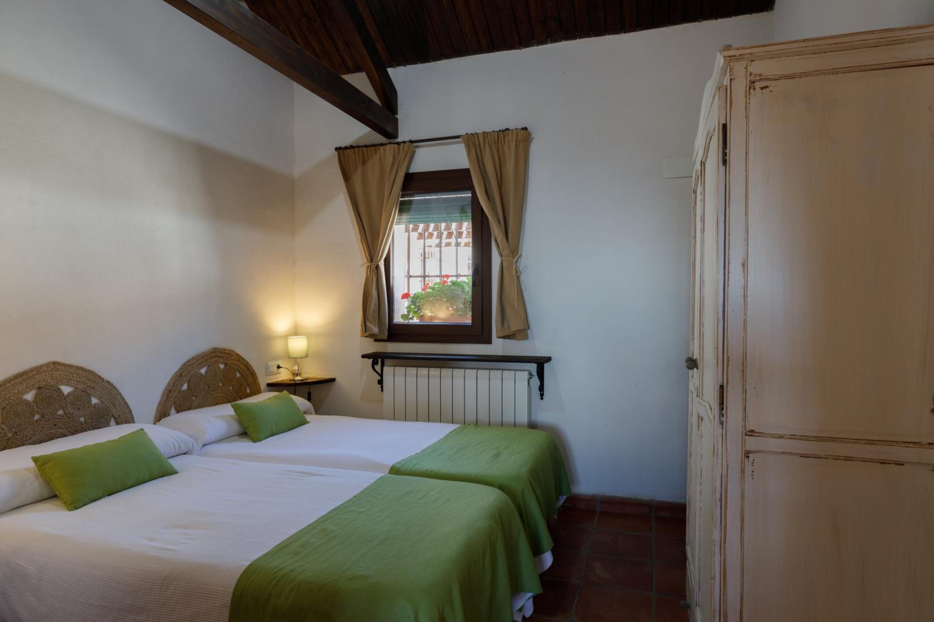 Studio Apartment with Sea View photo 3