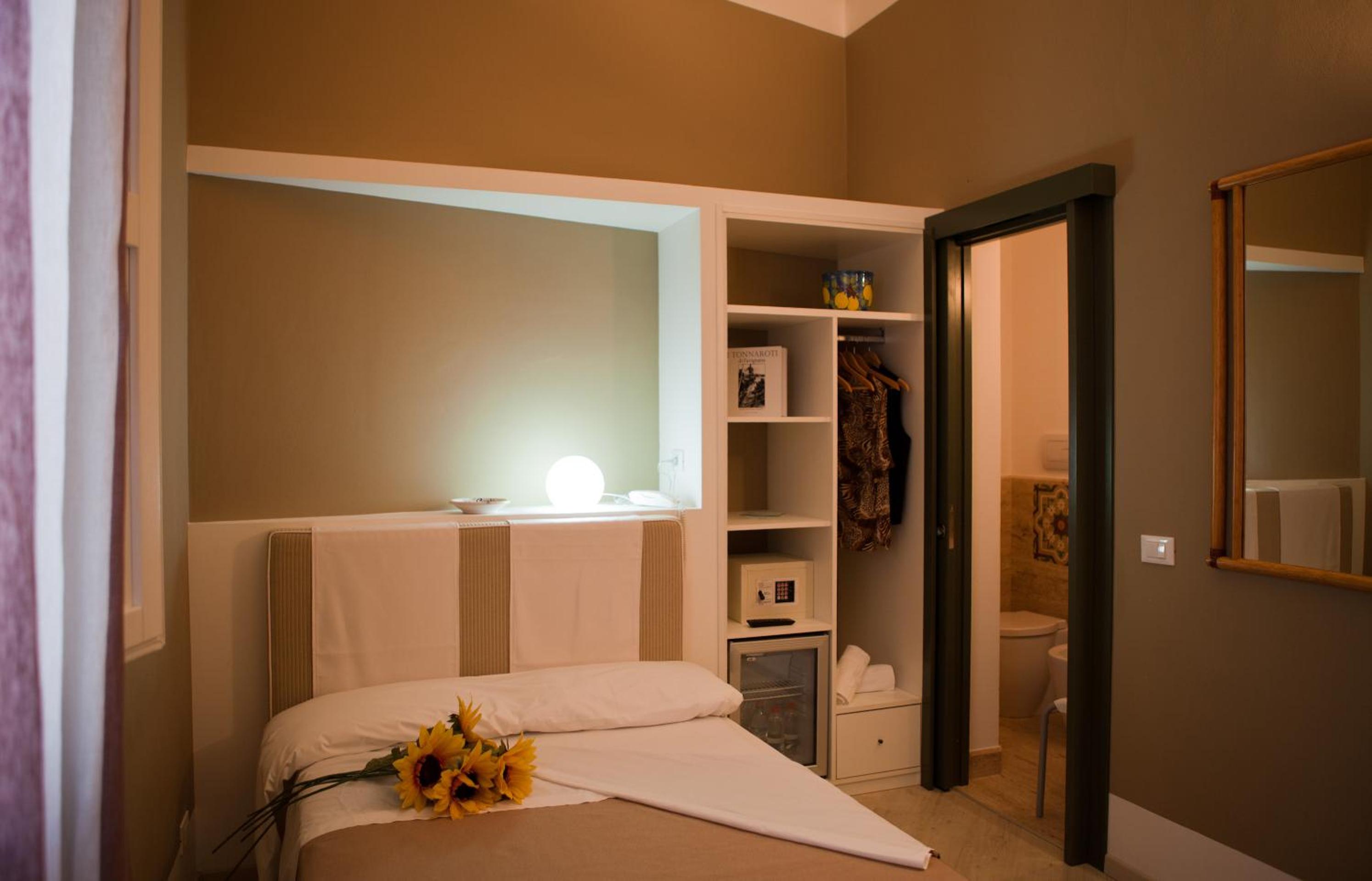 Deluxe Single Room photo 1