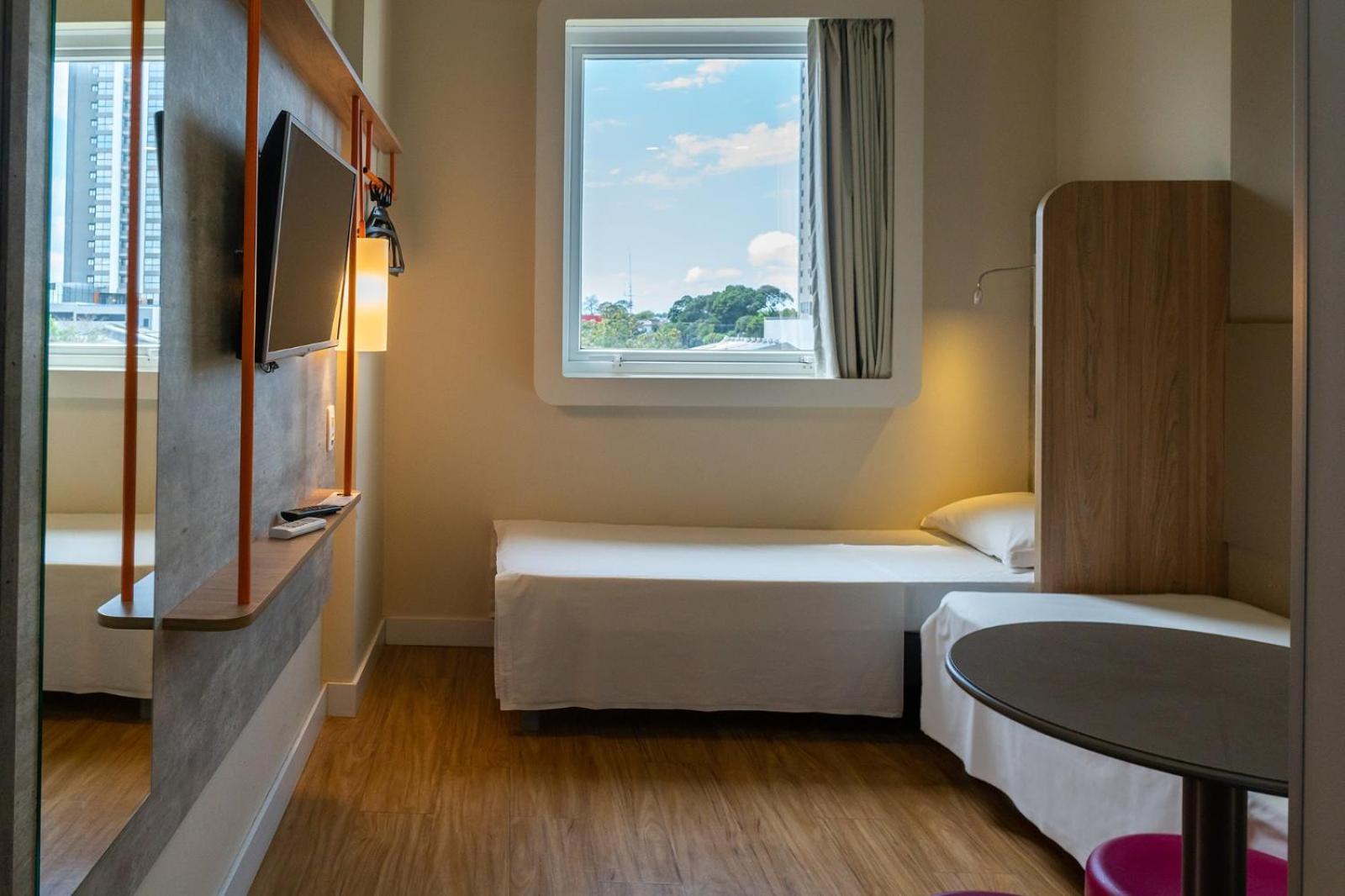 Ibis Budget Foz do Iguaçu — Standard Room with 2 Single Beds