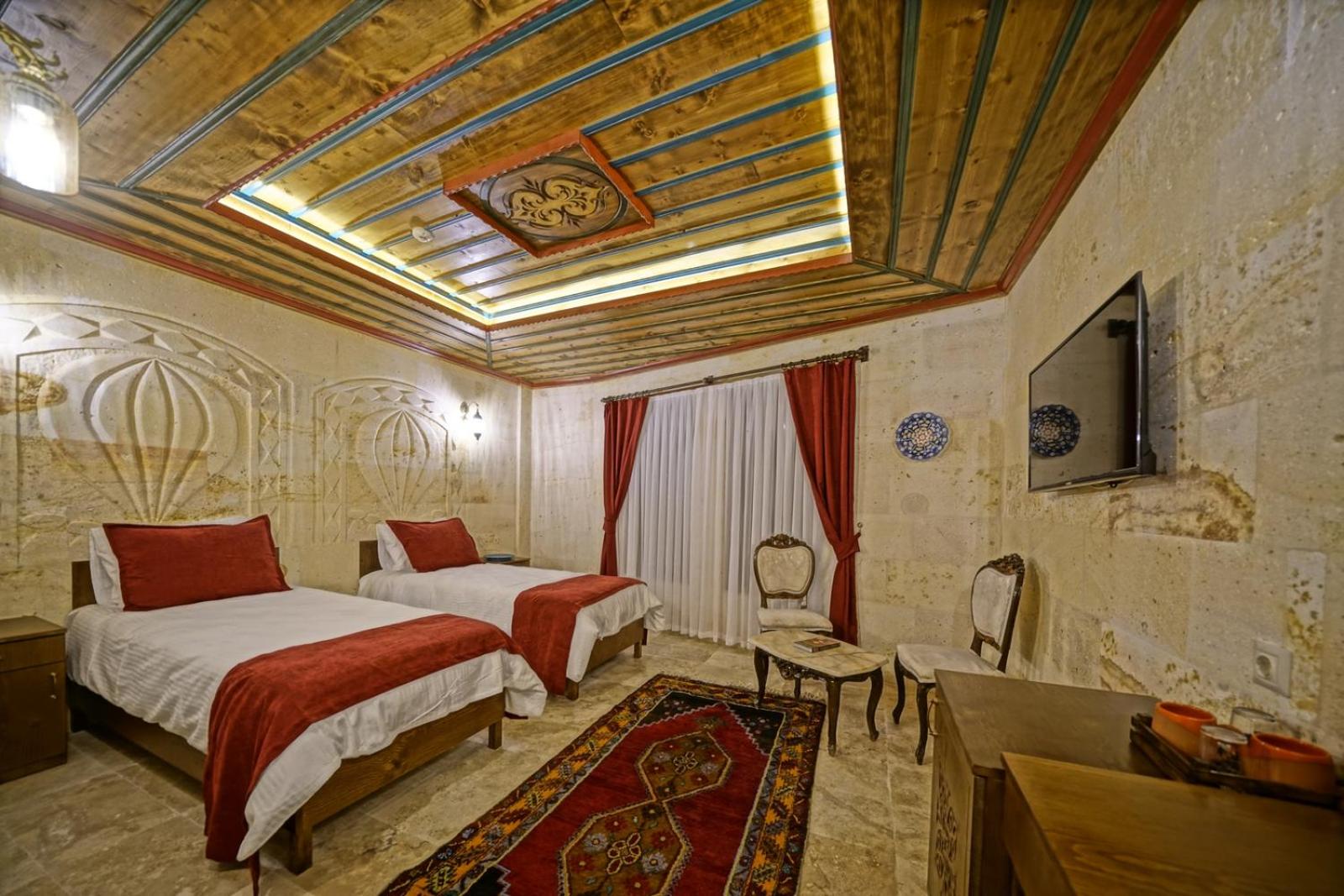 Standard Twin Room - Photo 10