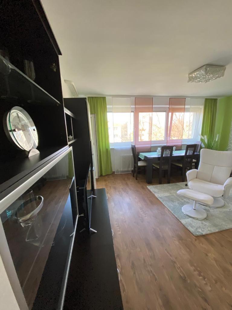 Two-Bedroom Apartment - Photo 8