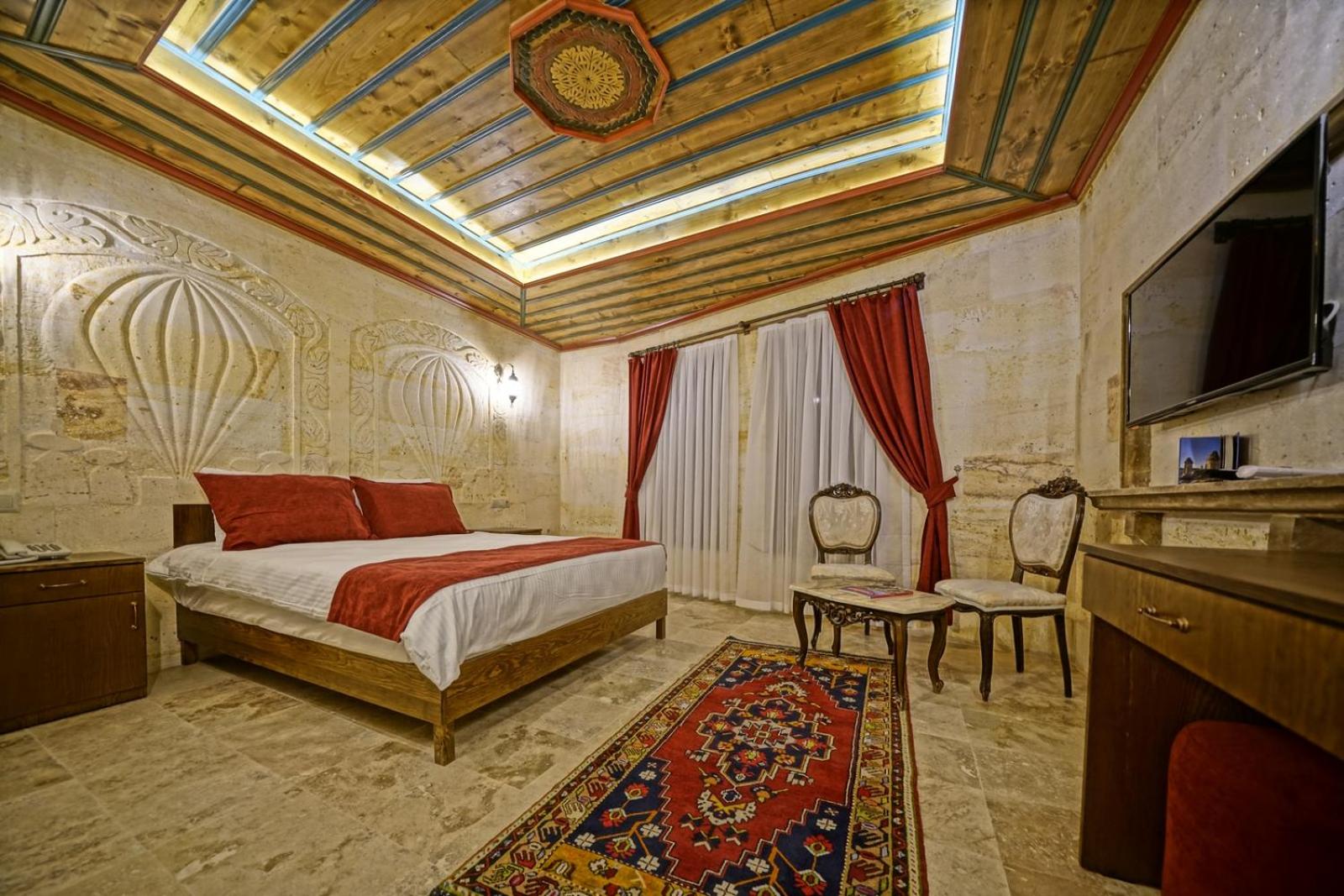 Standard Double Room - Photo 19