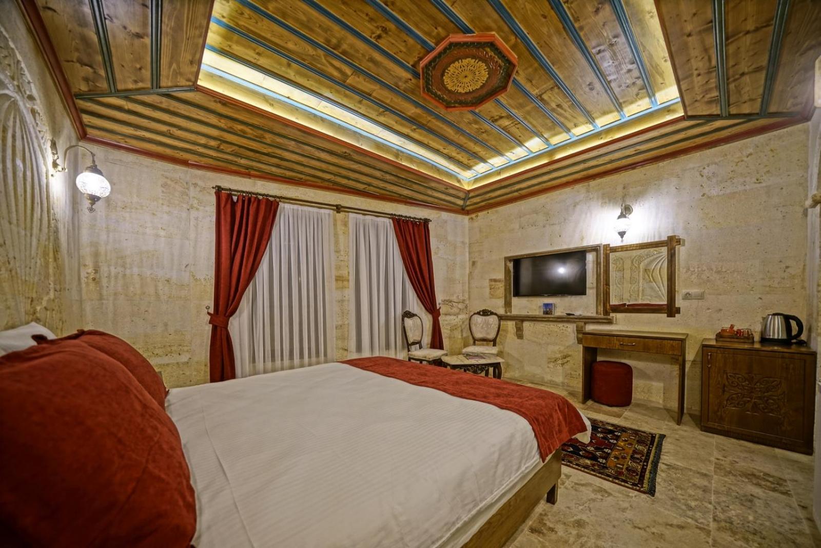Standard Double Room - Photo 18
