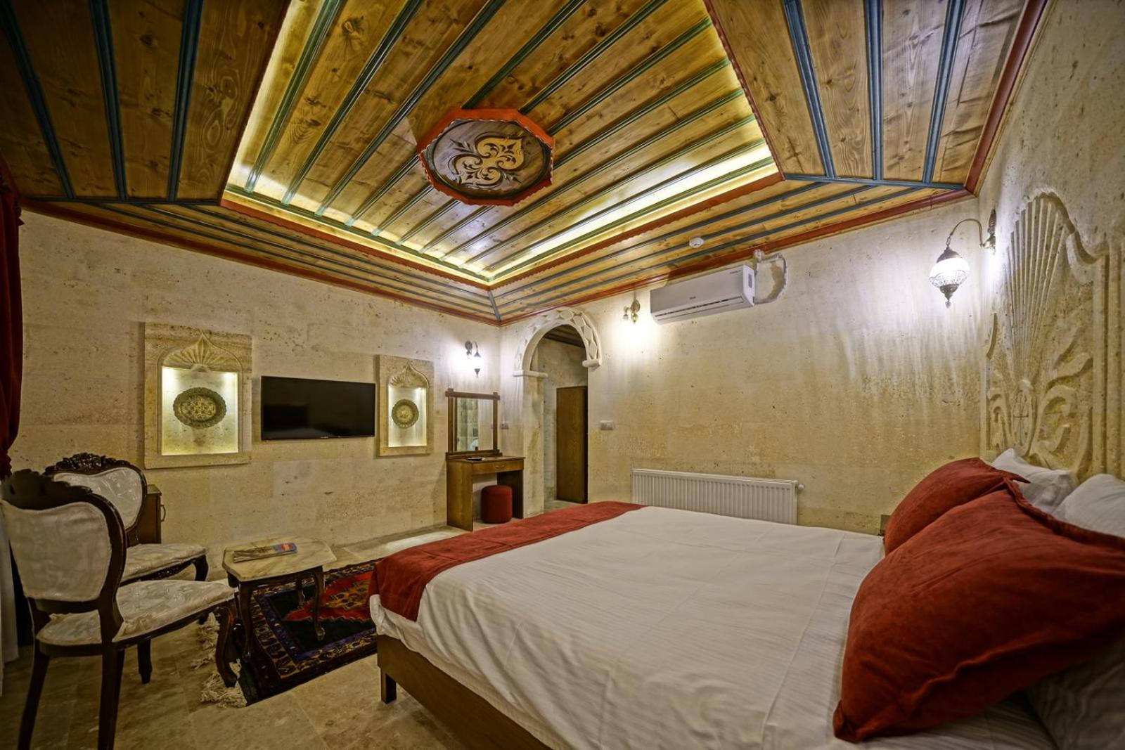 Standard Double Room - Photo 6