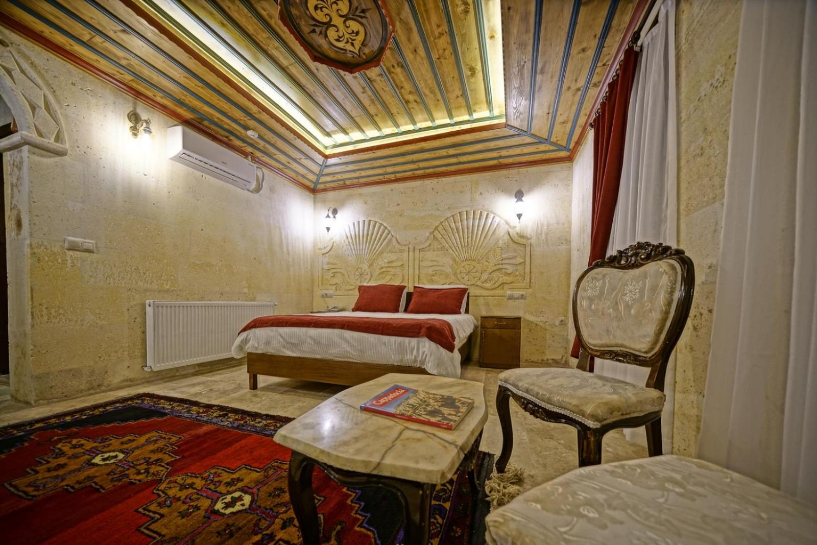 Standard Double Room - Photo 7