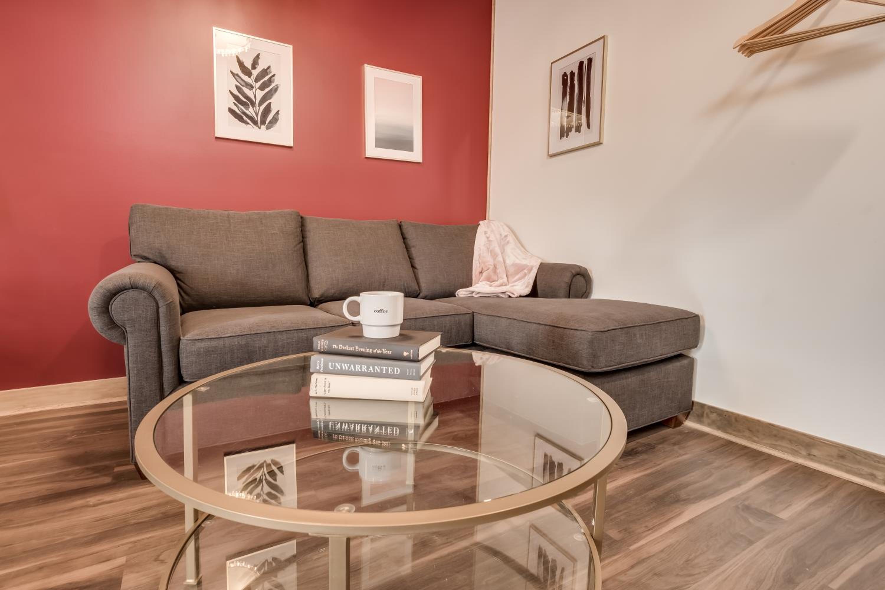King Suite - Photo 18