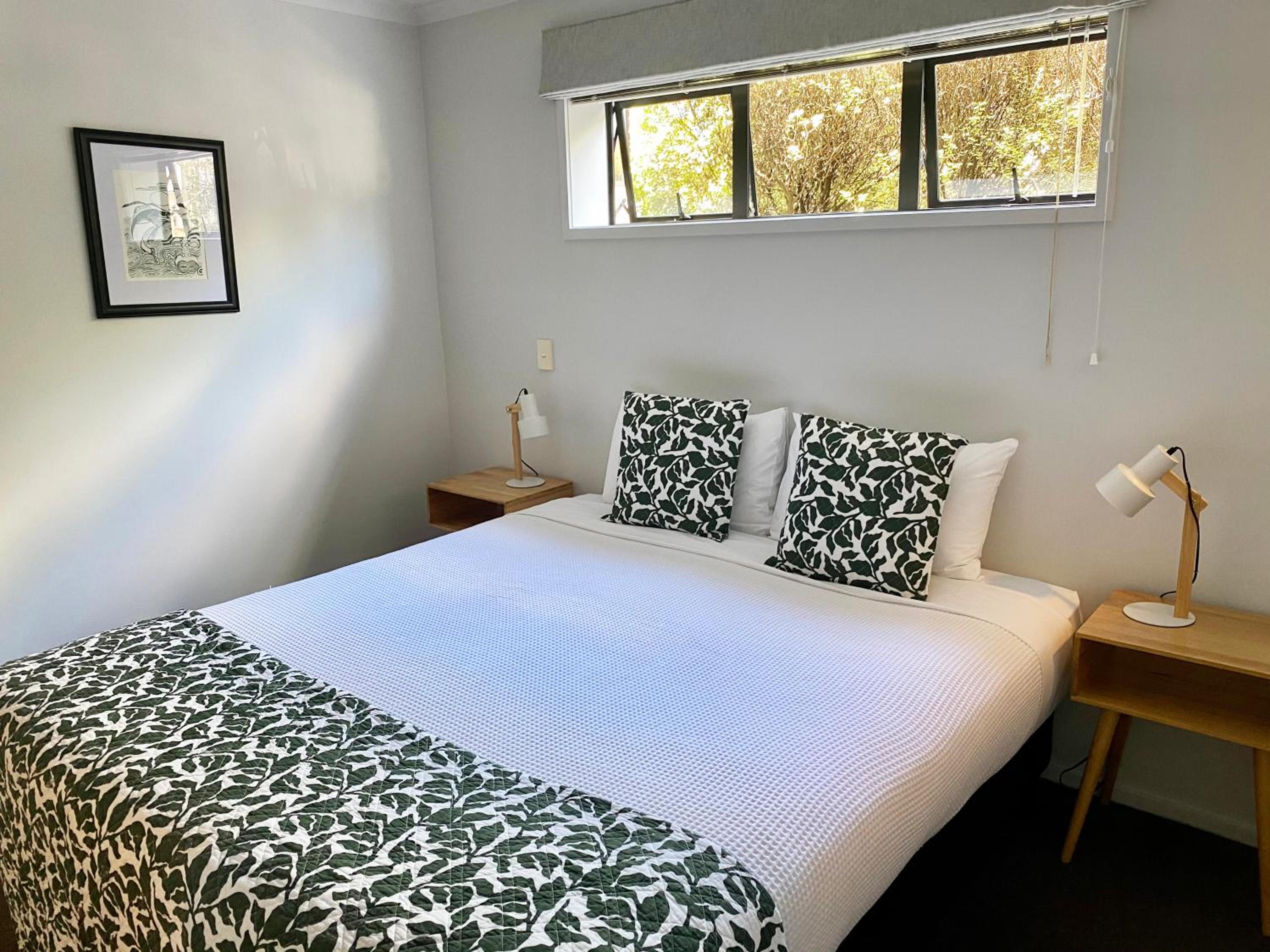 Deluxe Junior Suite - Photo 10