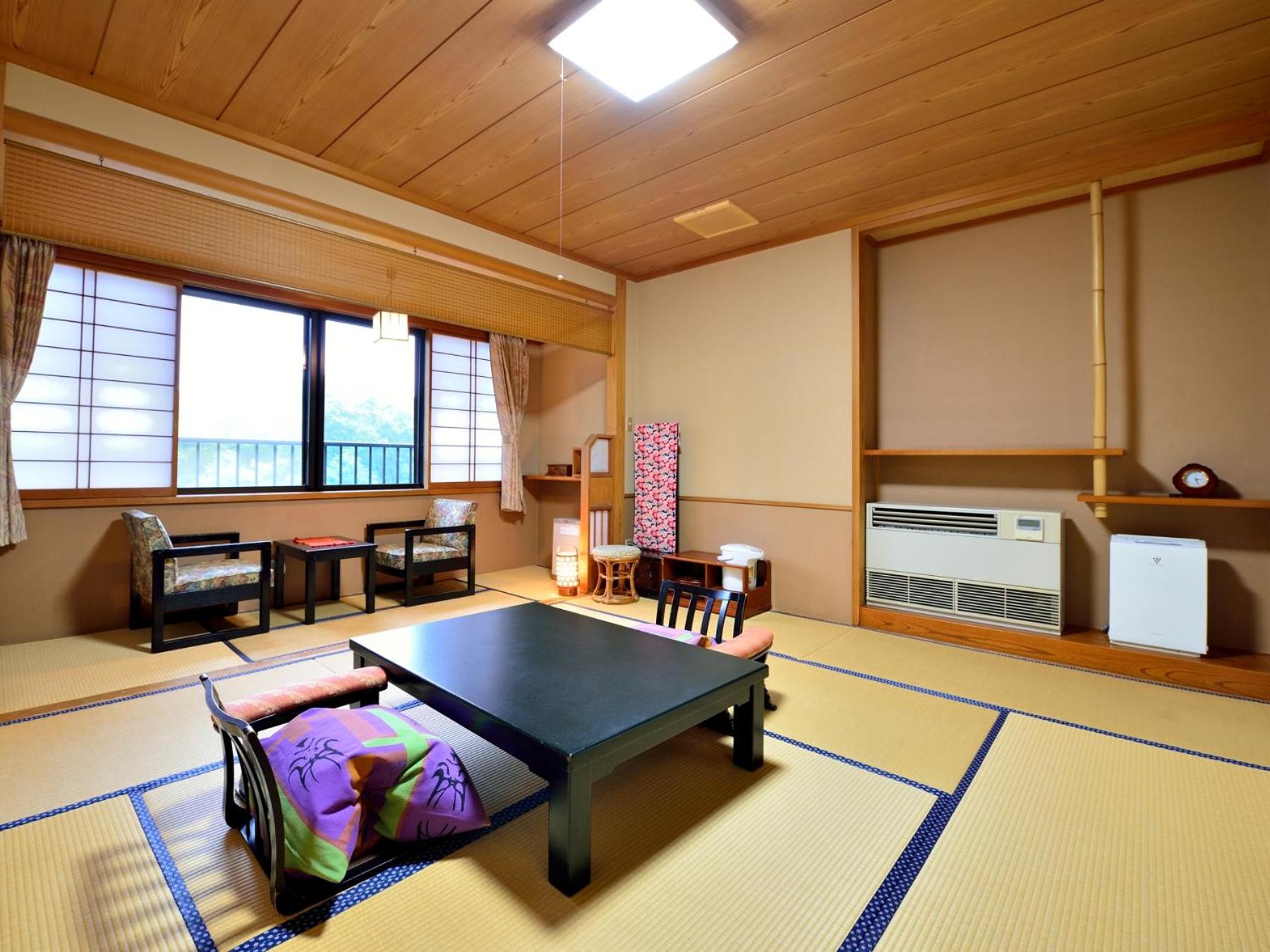 Japanese-Style Room - Photo 13