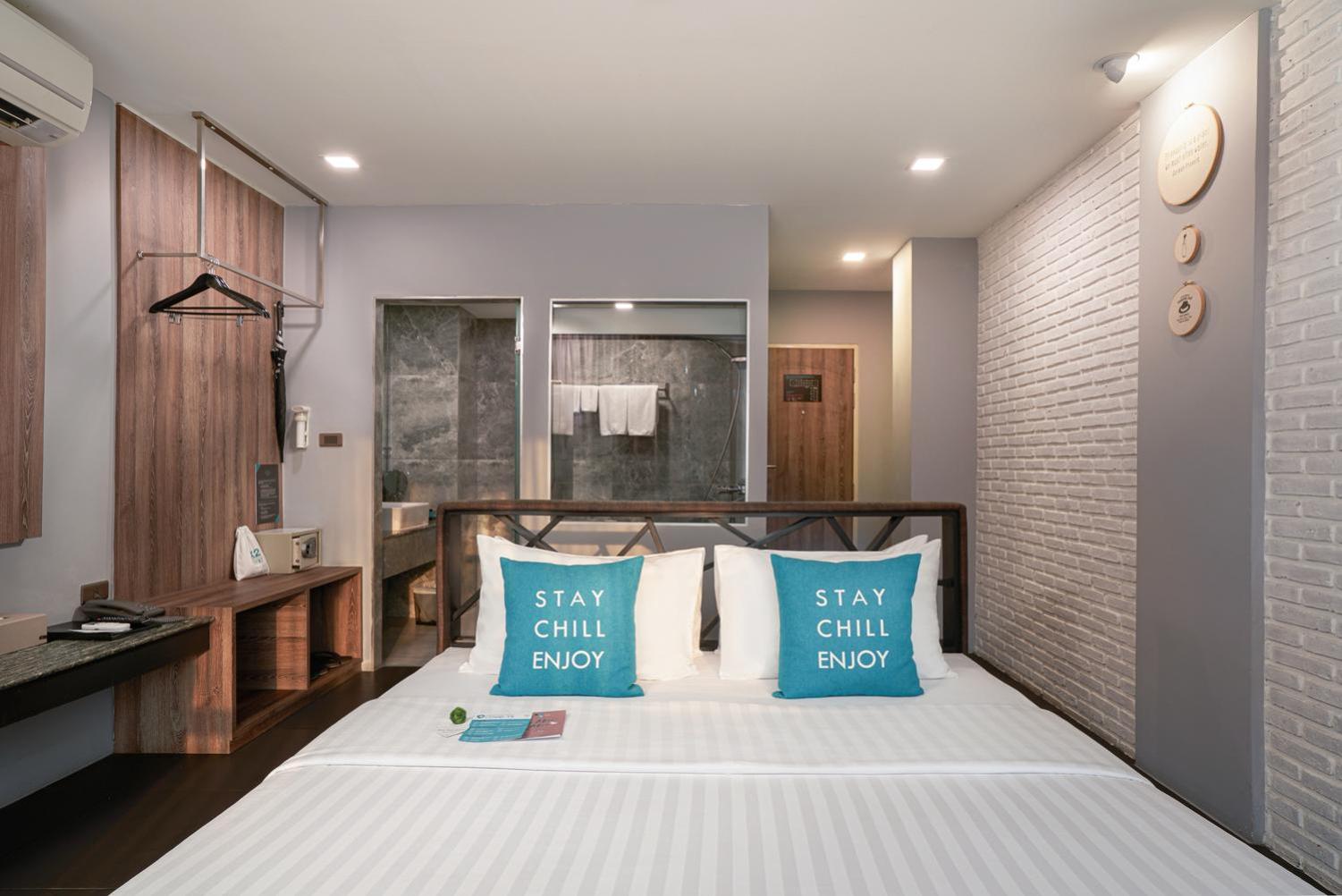 Deluxe Room - Photo 1
