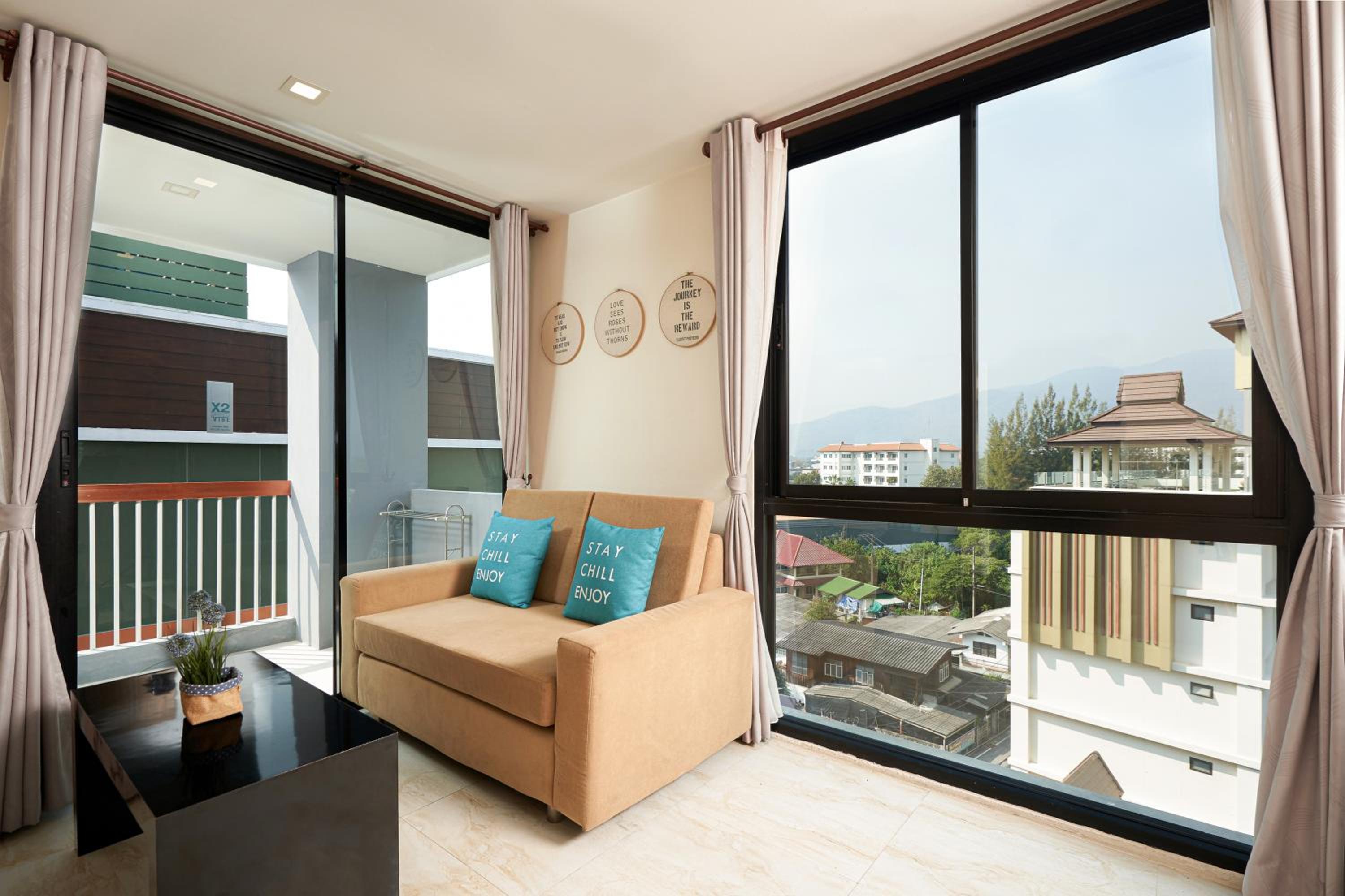 One Bedroom Suite  - Photo 4