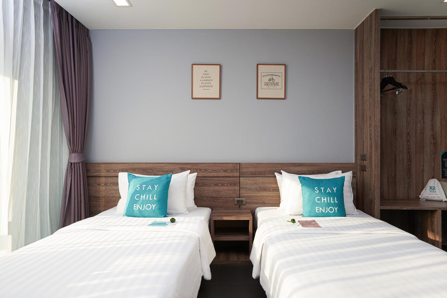 Deluxe Room - Photo 5