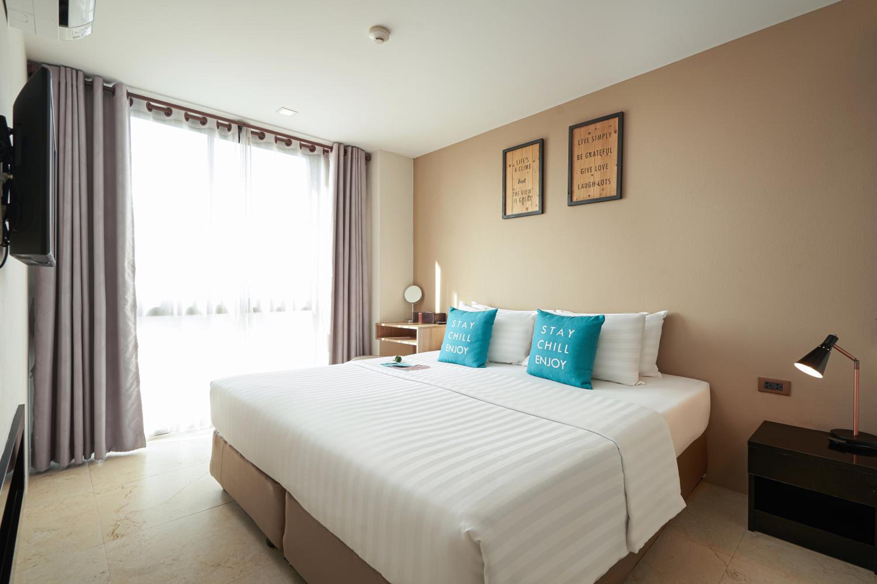 One Bedroom Suite  - Photo 2