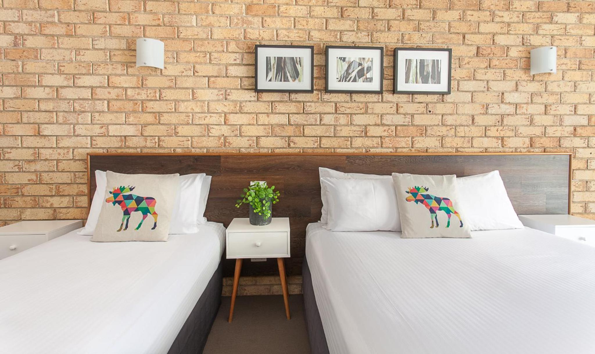 Twin Room - Photo 7