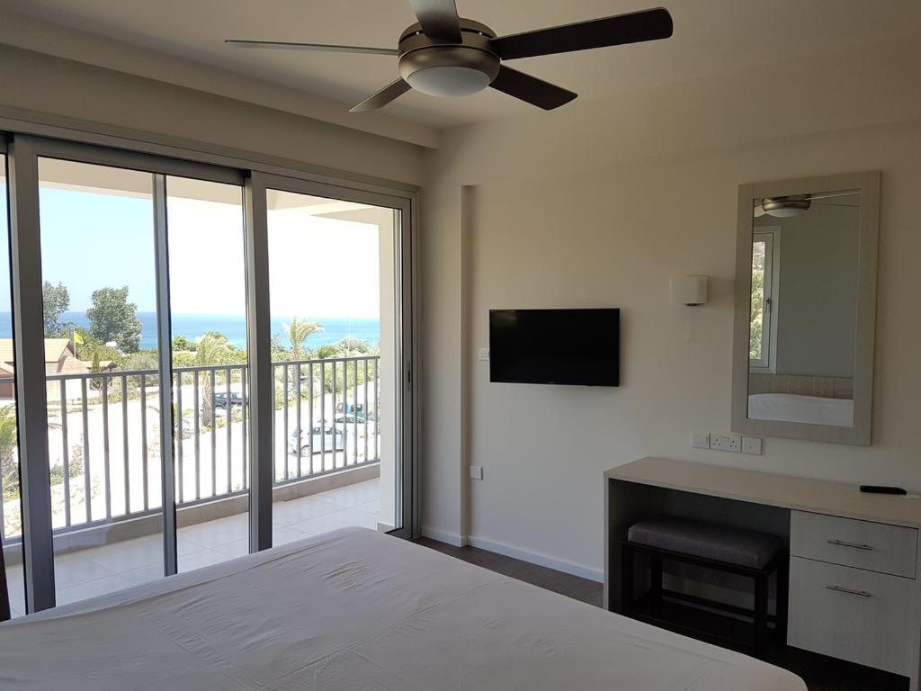 Superior Double Room with Side Sea View - First Floor